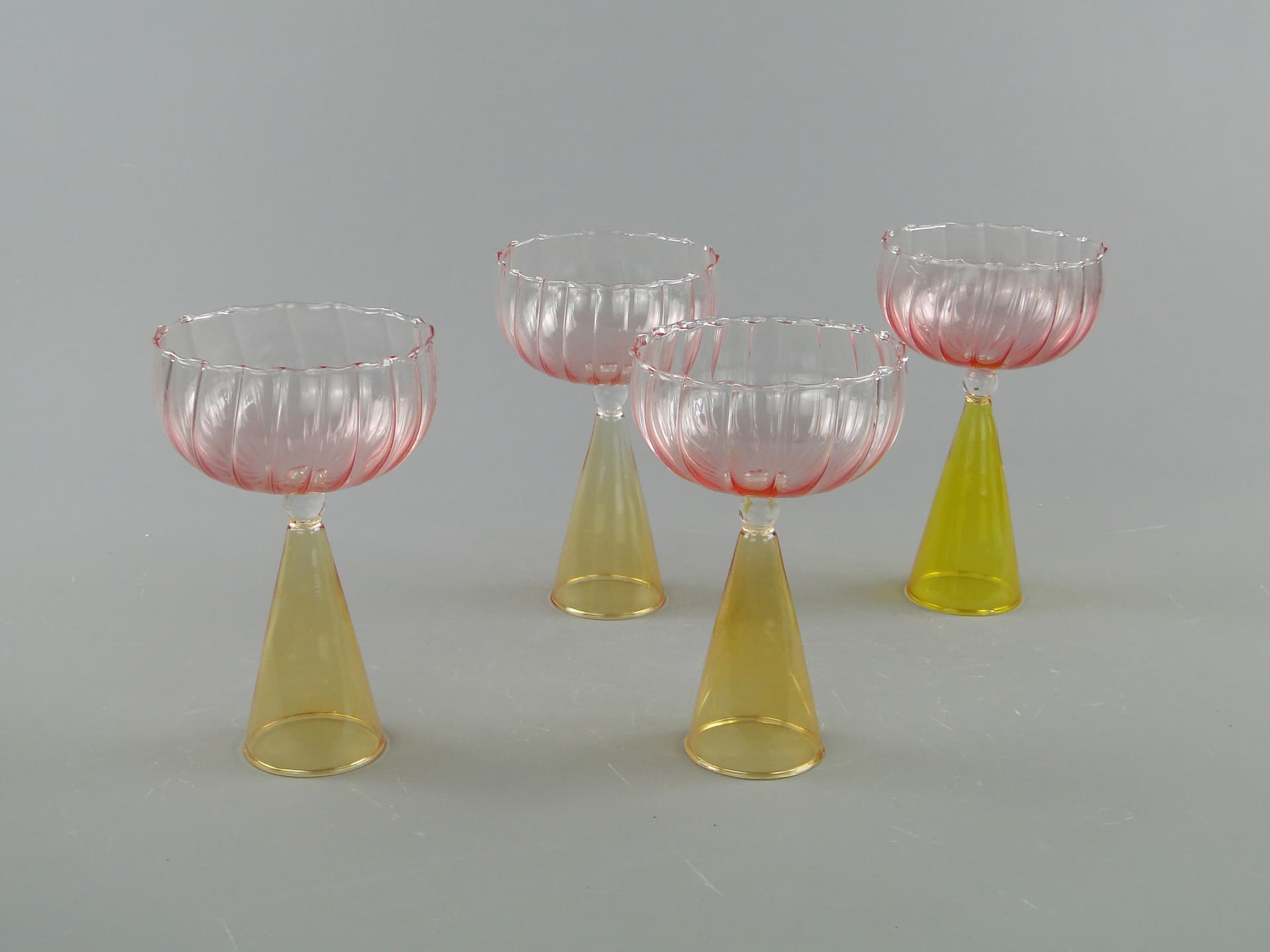 Zestaw kieliszków koktajlowych Memphis, szkło multicolor, Ritzenhoff und Breker, Niemcy, lata 80. - 60241