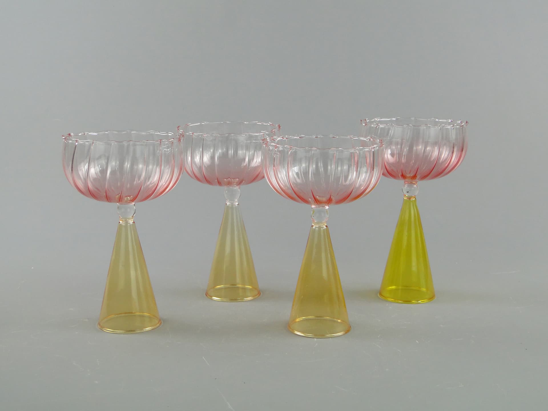 Zestaw kieliszków koktajlowych Memphis, szkło multicolor, Ritzenhoff und Breker, Niemcy, lata 80. - 60240