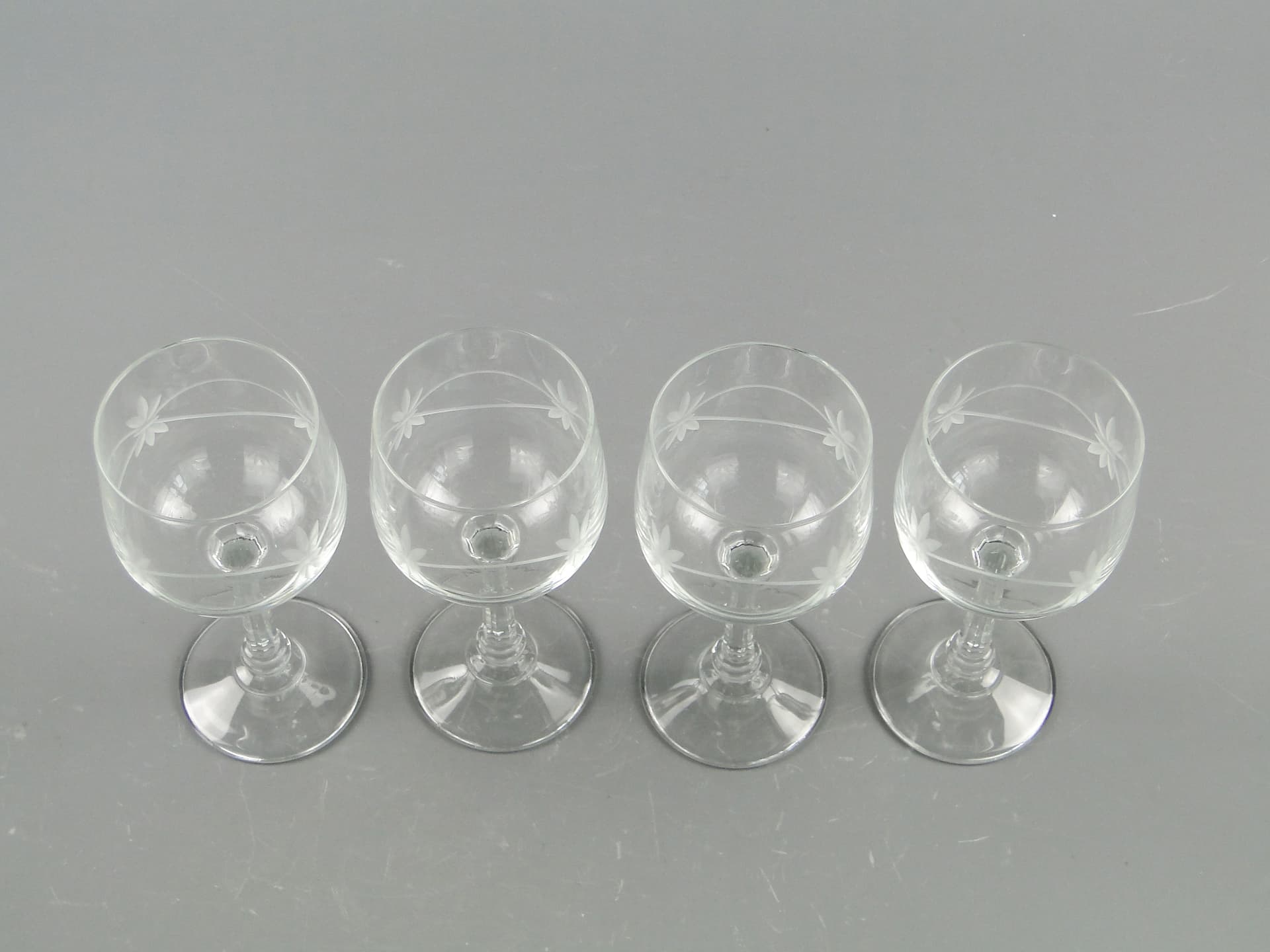 Komplet kieliszków secesyjnych, szkło transparent, Czechosłowacja, lata 30. - 60305