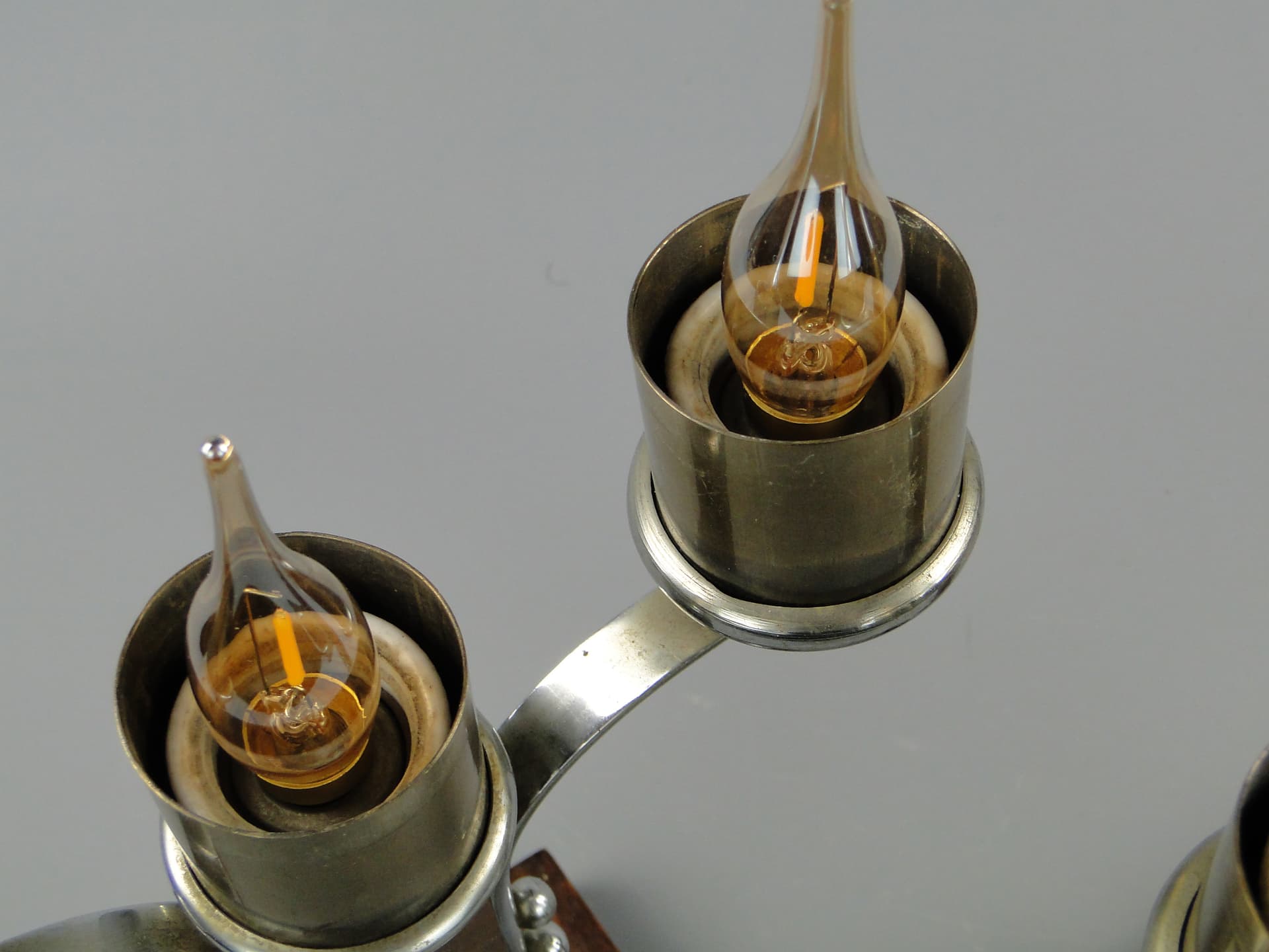 Para lamp stołowych Art déco, orzech brązowy ciemny, mosiądz niklowany, Belgia, lata 30. - 60363