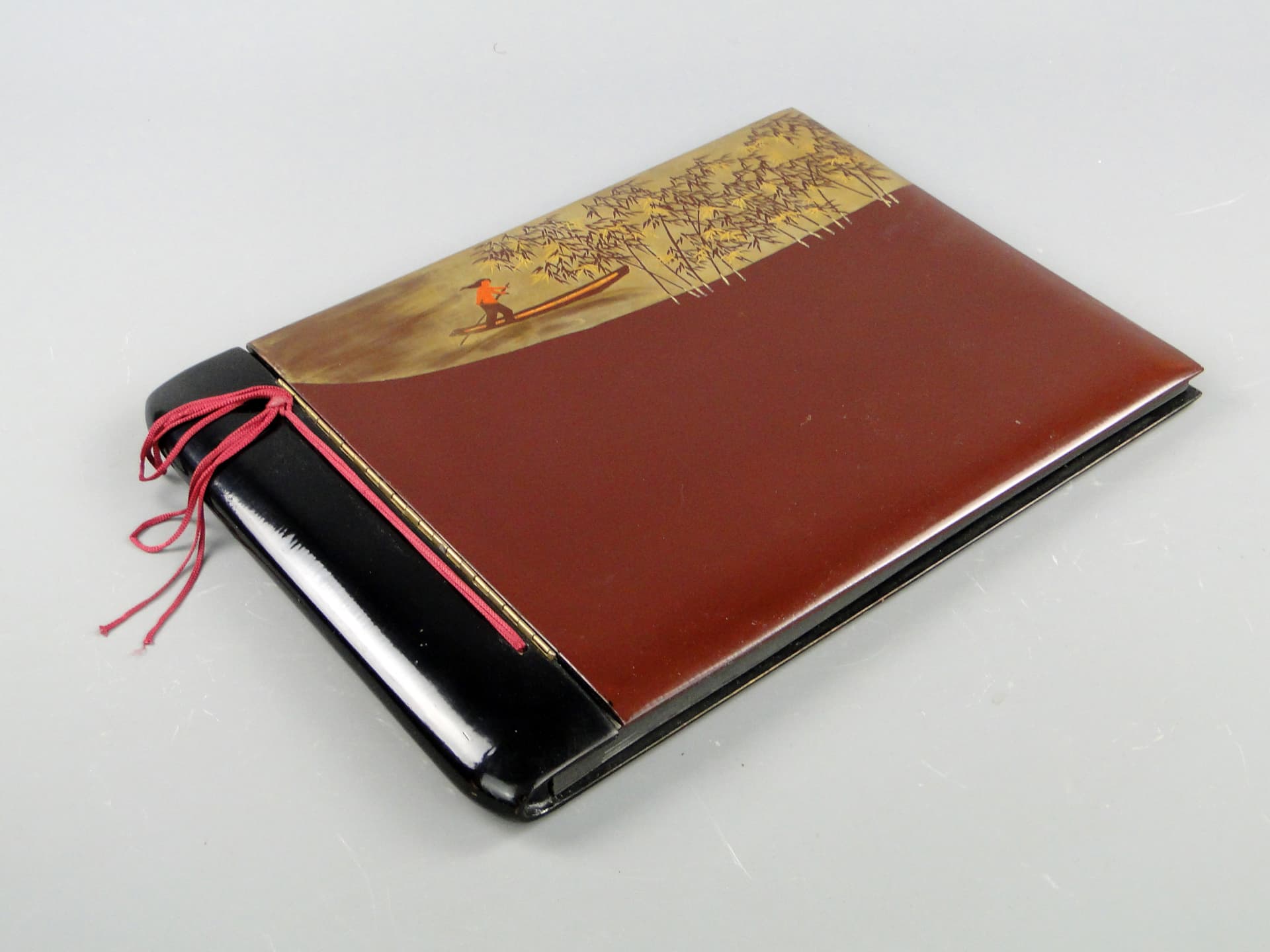 Photo album, black, wood lacquer, Vietnam, 1950s. - 60634