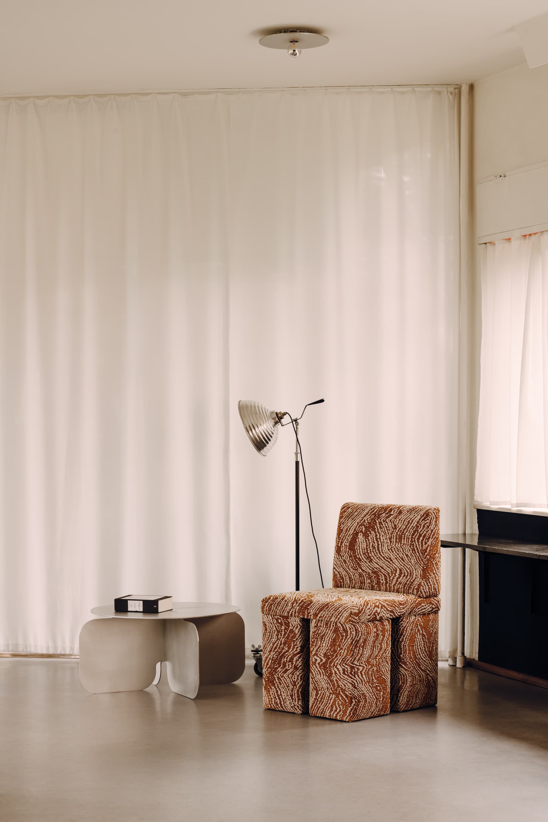 Krzesło w tkaninie Boucle Nata Object106, NG Design - 61249