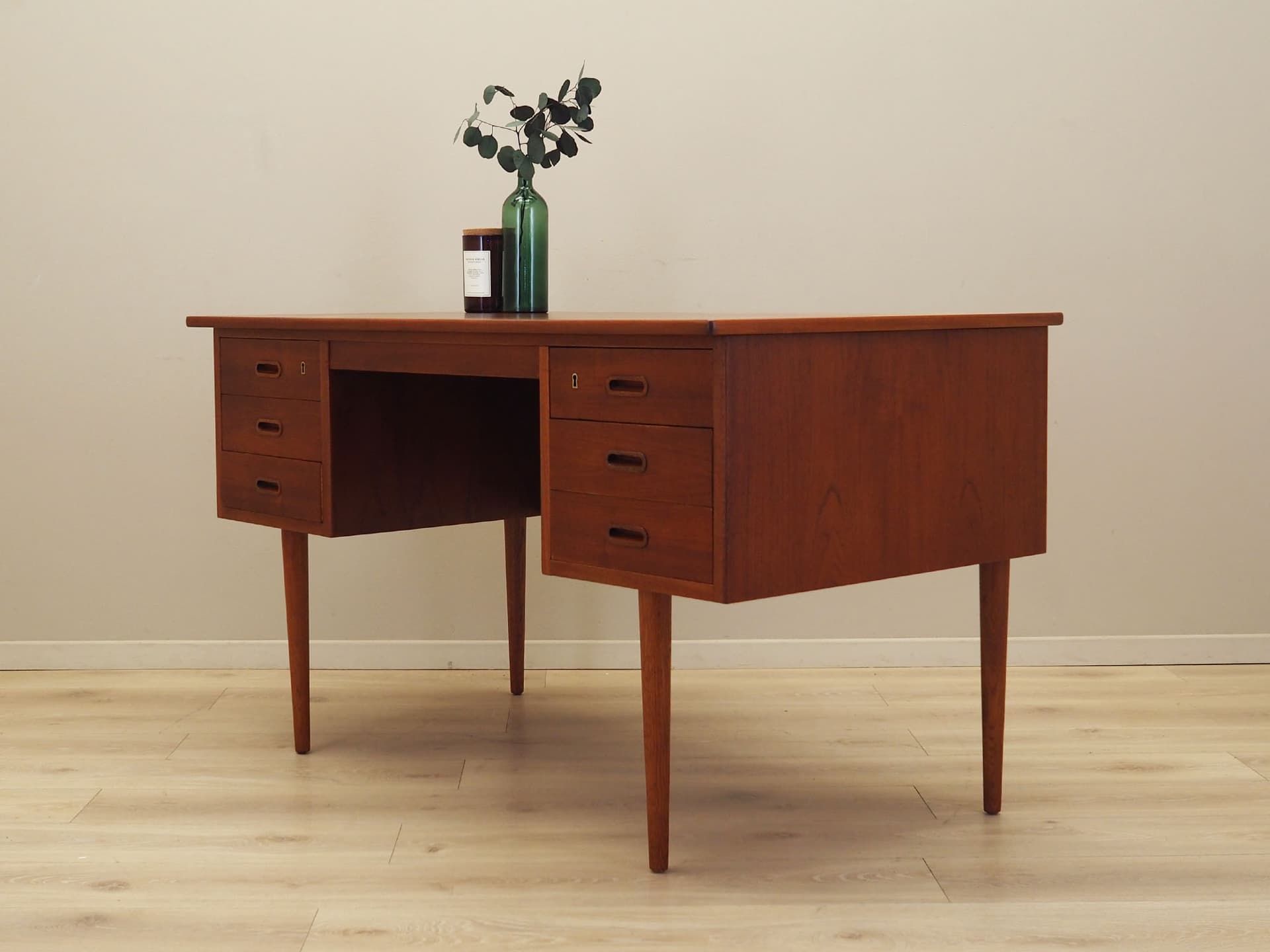 Desk, light brown teak, Denmark, 1960s. - 61526