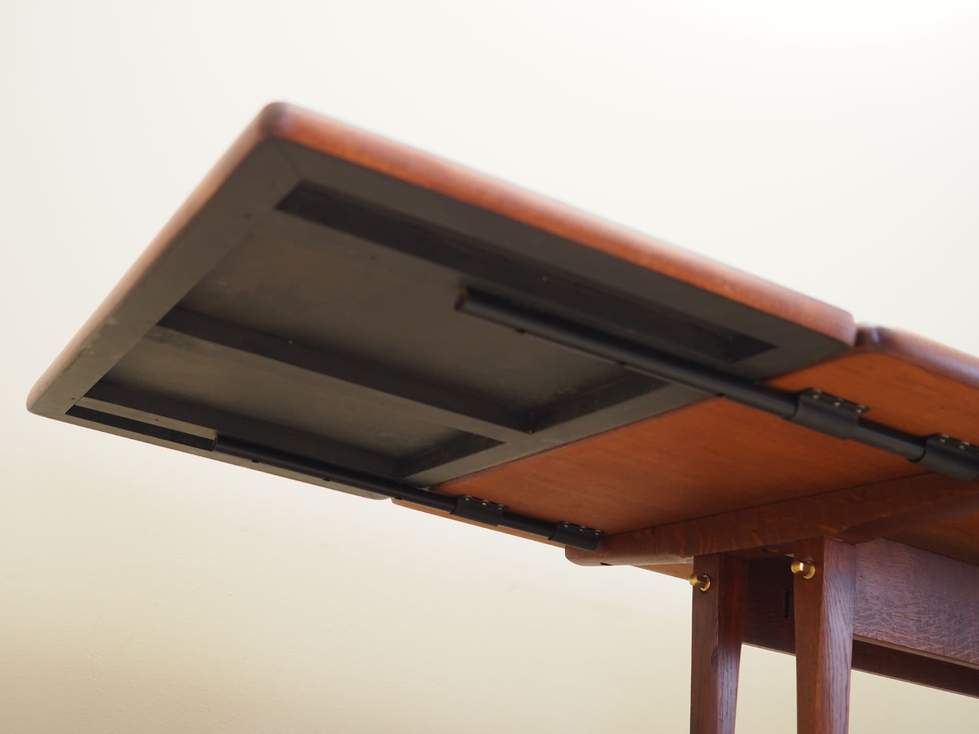 Dining table, light brown teak, by B. Mogensen, Denmark, 1960s. - 62564