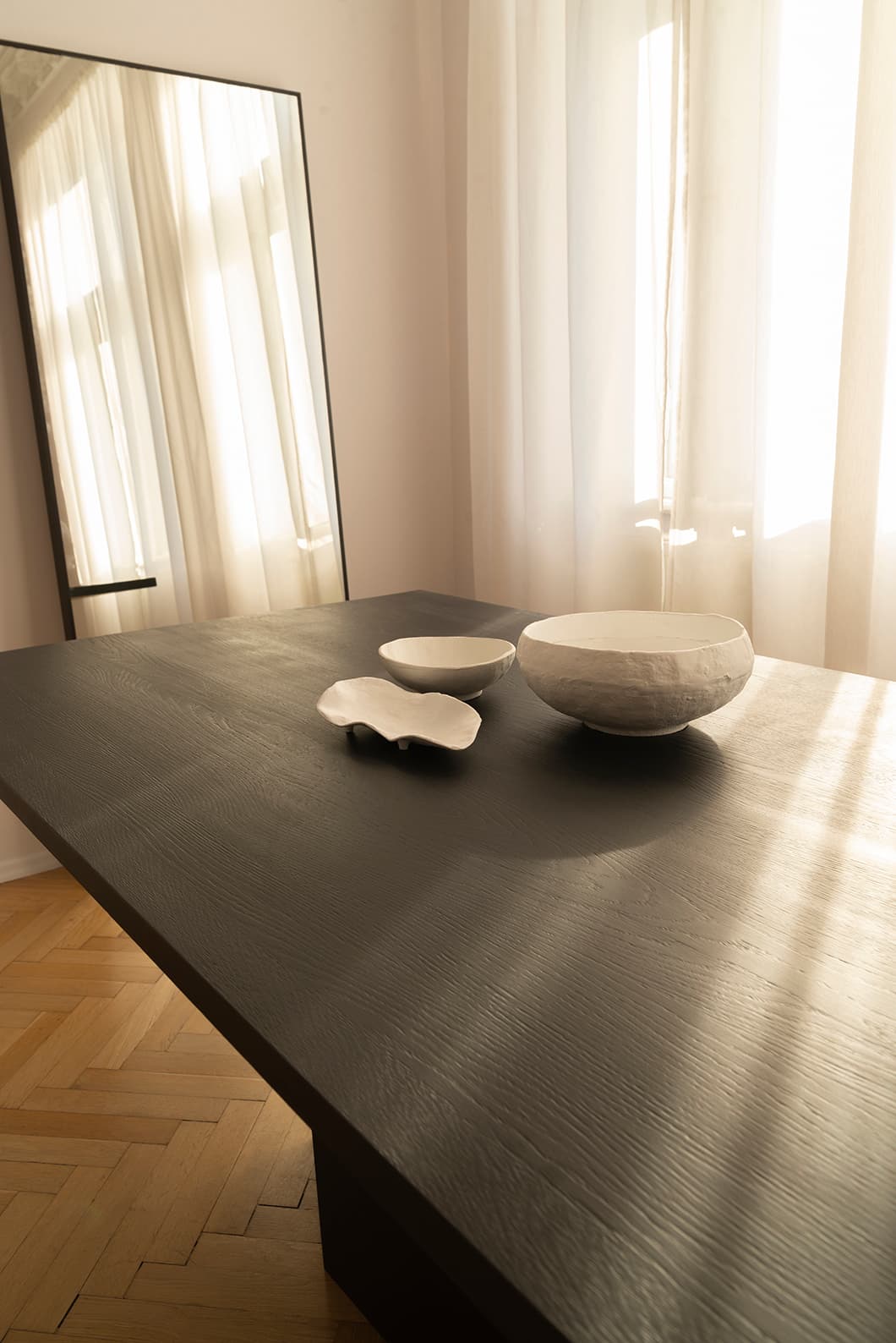 Dining table 180x100x76 cm solid oak wood, black steel, no designer, no brand - 62576