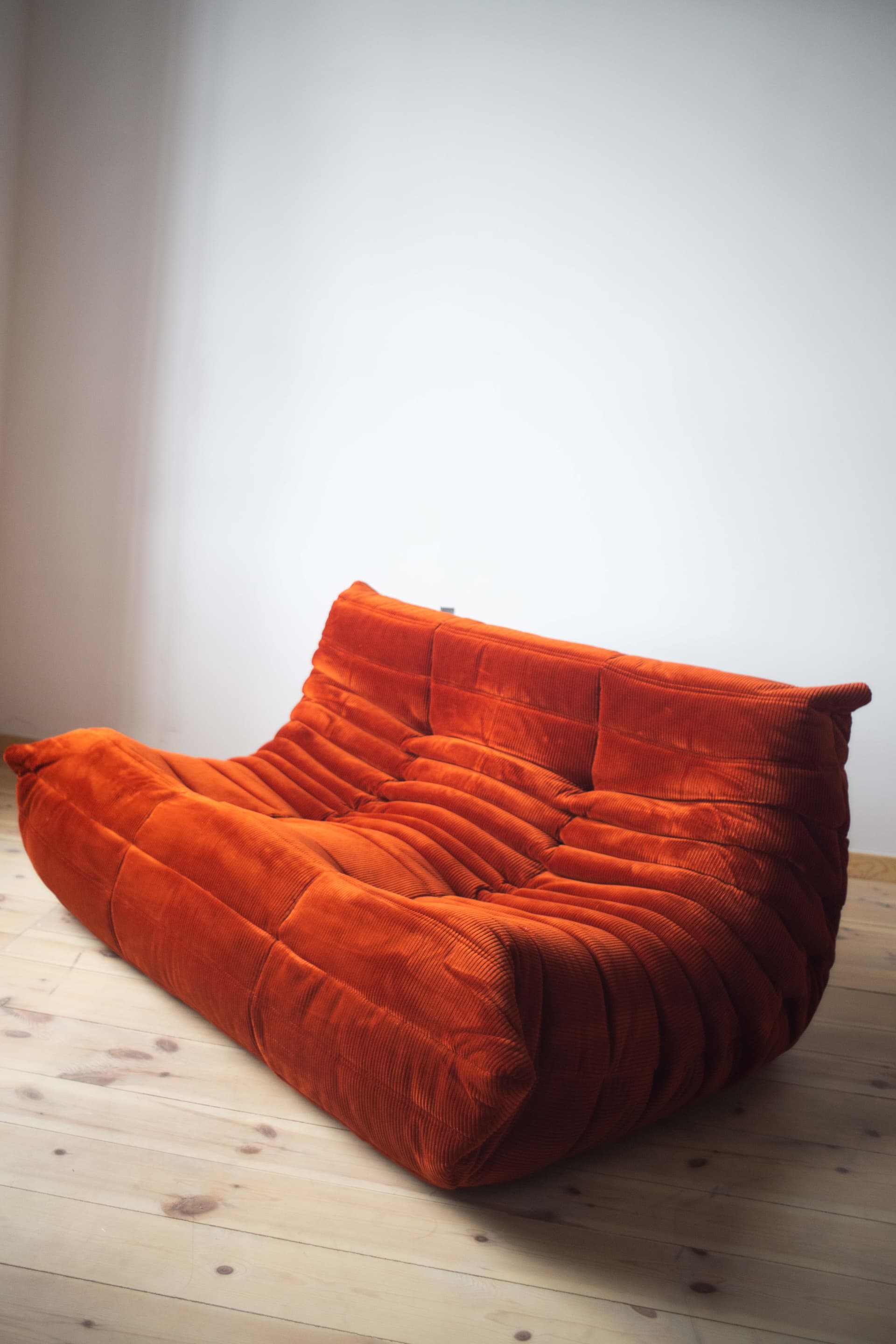 Sofa Togo dwuosobowa, cord bursztyn - 390835