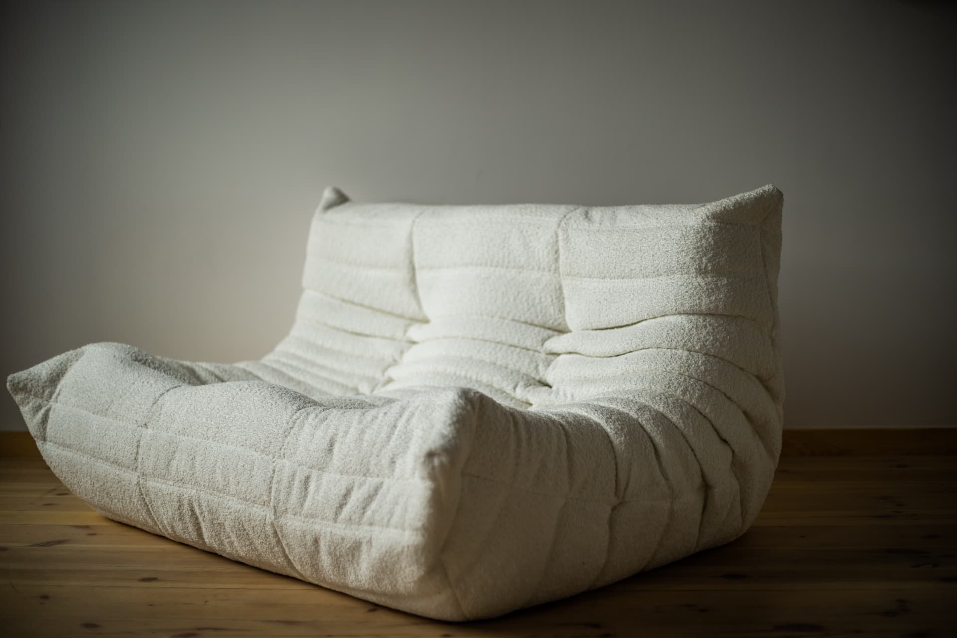 Sofa Togo dwuosobowa, boucle biały - 390828