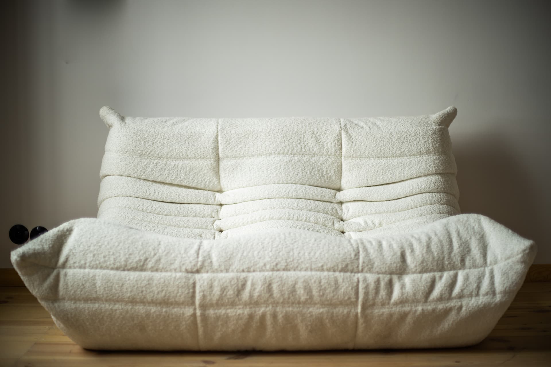 Sofa Togo dwuosobowa, boucle biały - 390829