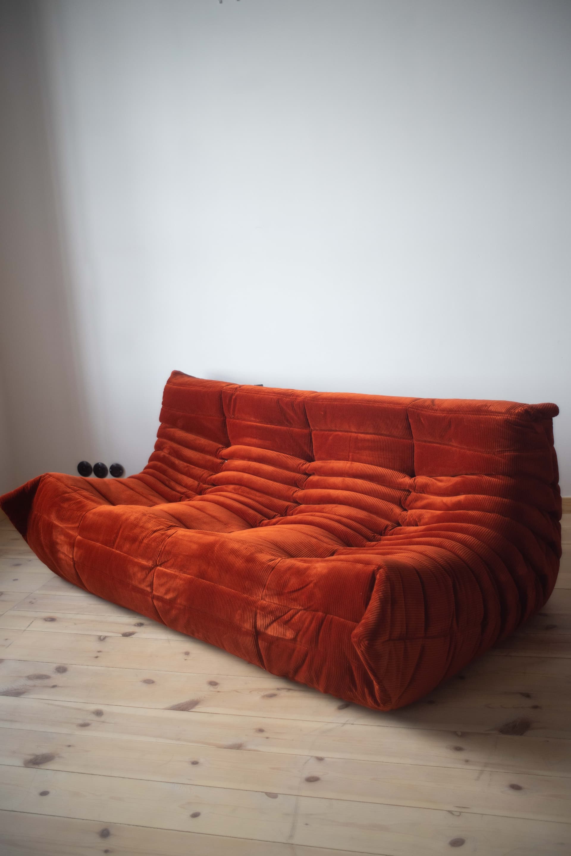 Sofa Togo trzyosobowa, cord bursztyn - 390817