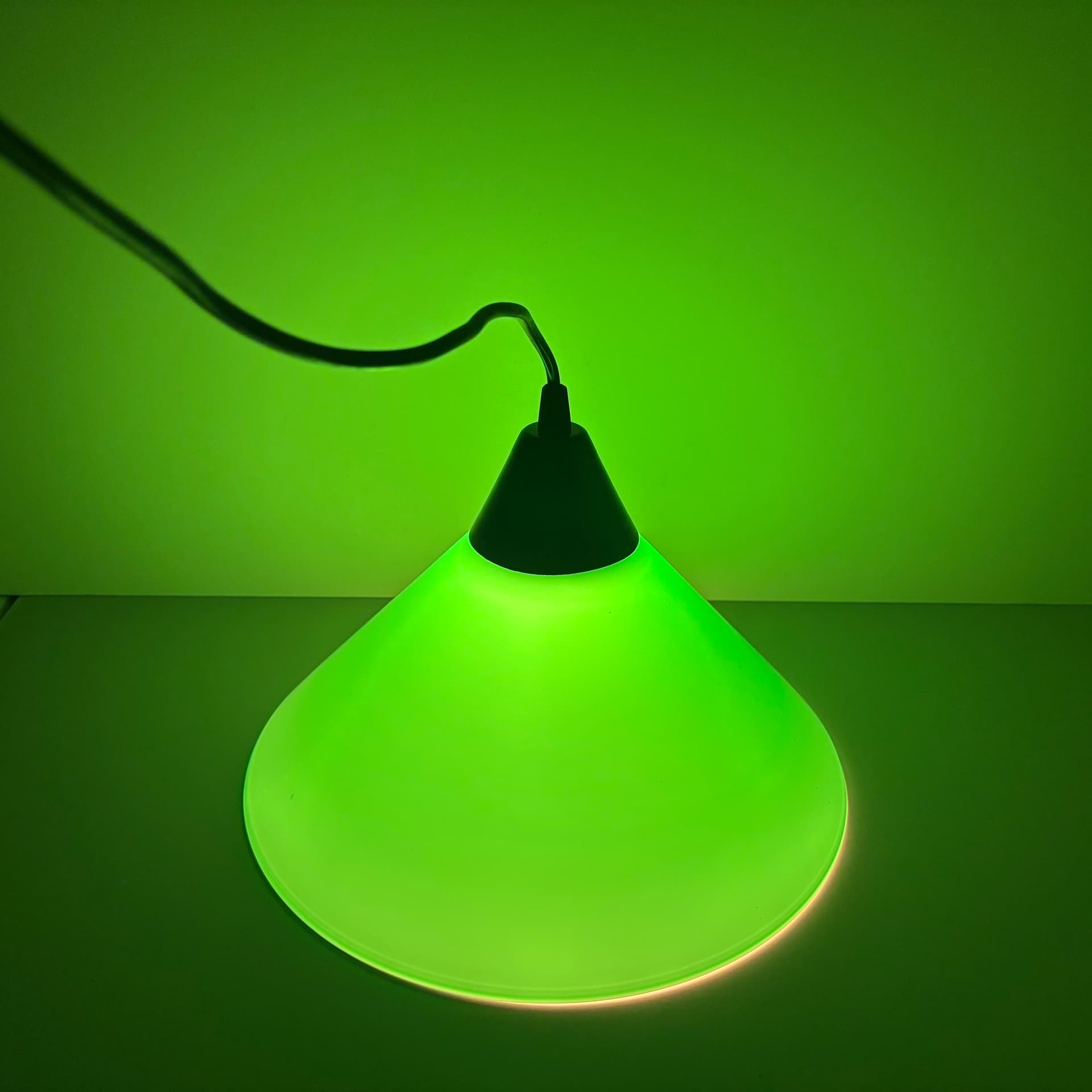 Pair of pendant lamps, green glass, Germany, 1980s. - 65042