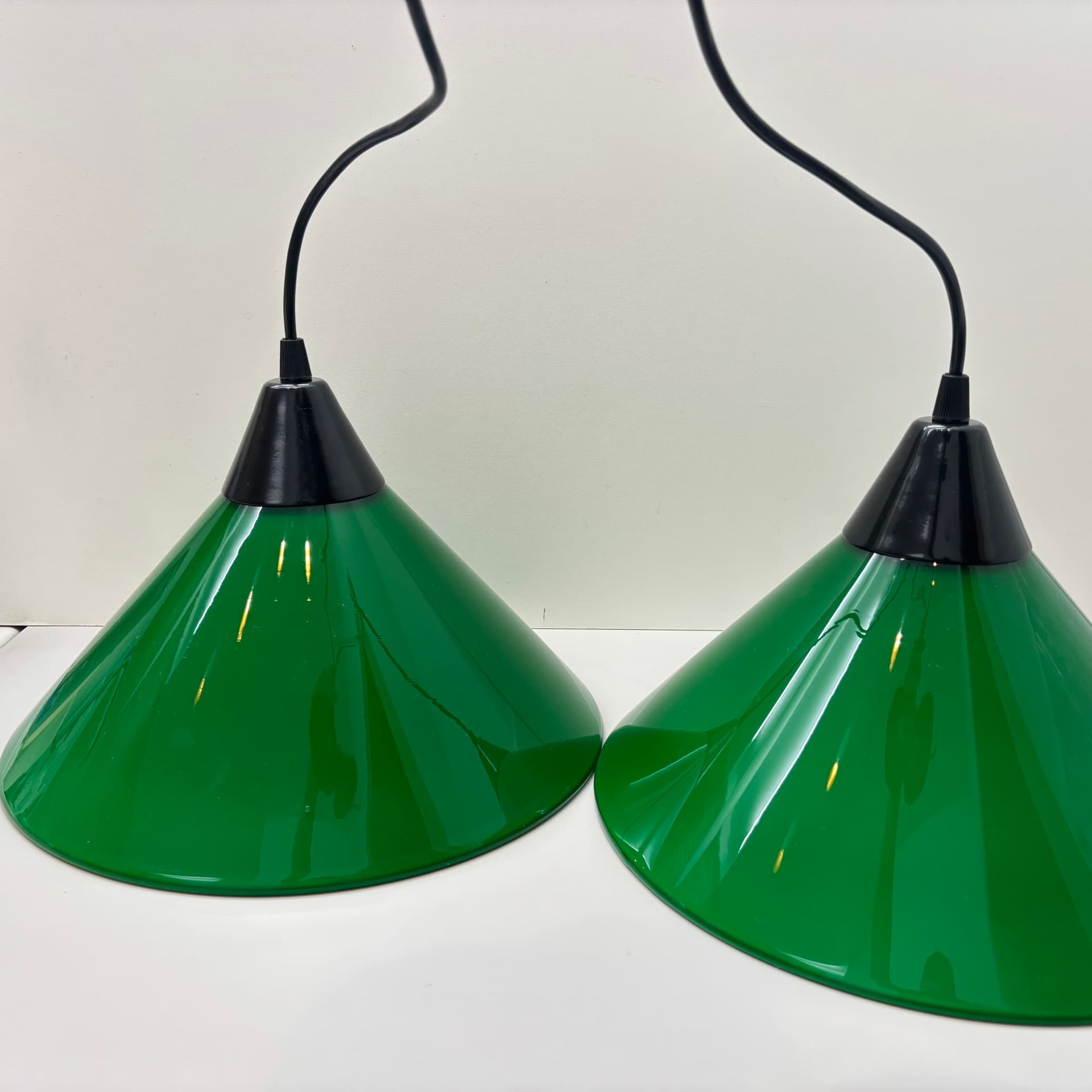 Pair of pendant lamps, green glass, Germany, 1980s. - 65043
