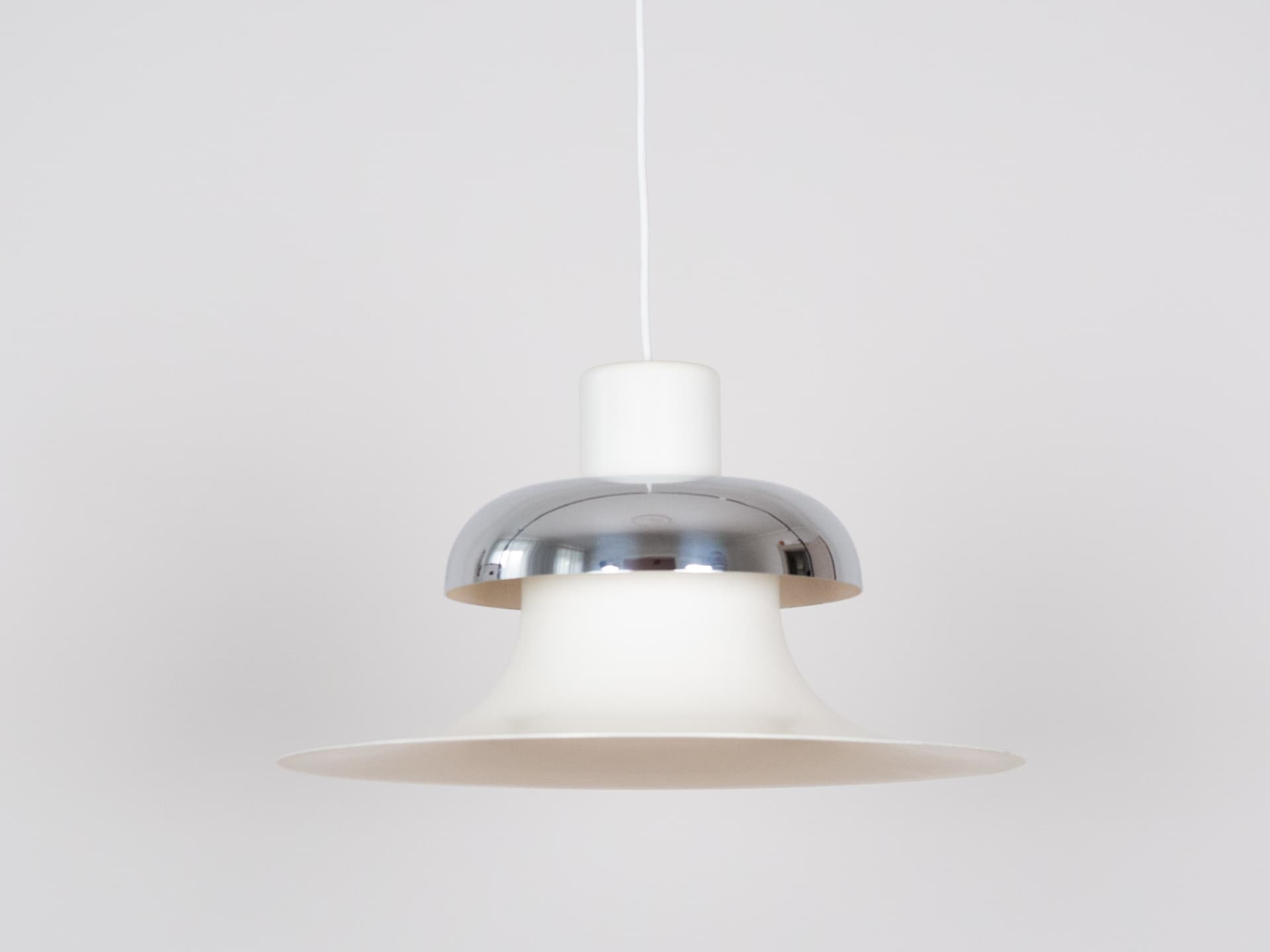 Ivory White Aluminum PH 4/3 Pendant Lamp, by P. Henningsen for Louis Poulsen, Denmark, 1960s - 65126