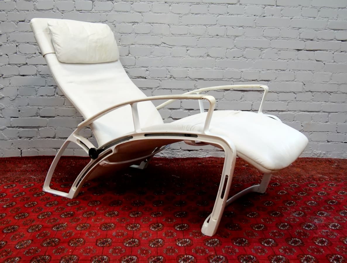 Lounge chair IP 845 S, white natural leather, by F. A. Porsche, 1980s. - 65874