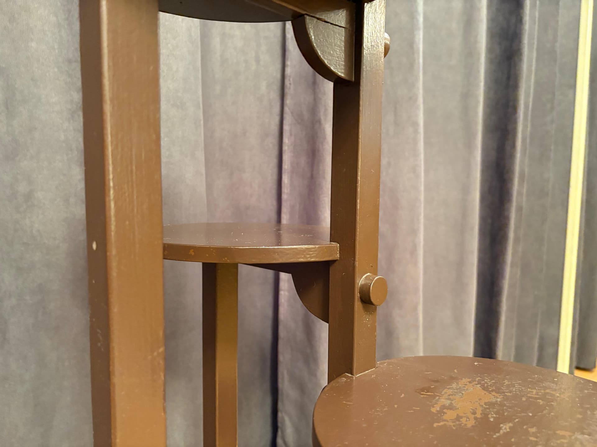 Flower stand, brown wood, by A. Groult, France, 1920s. - 79585