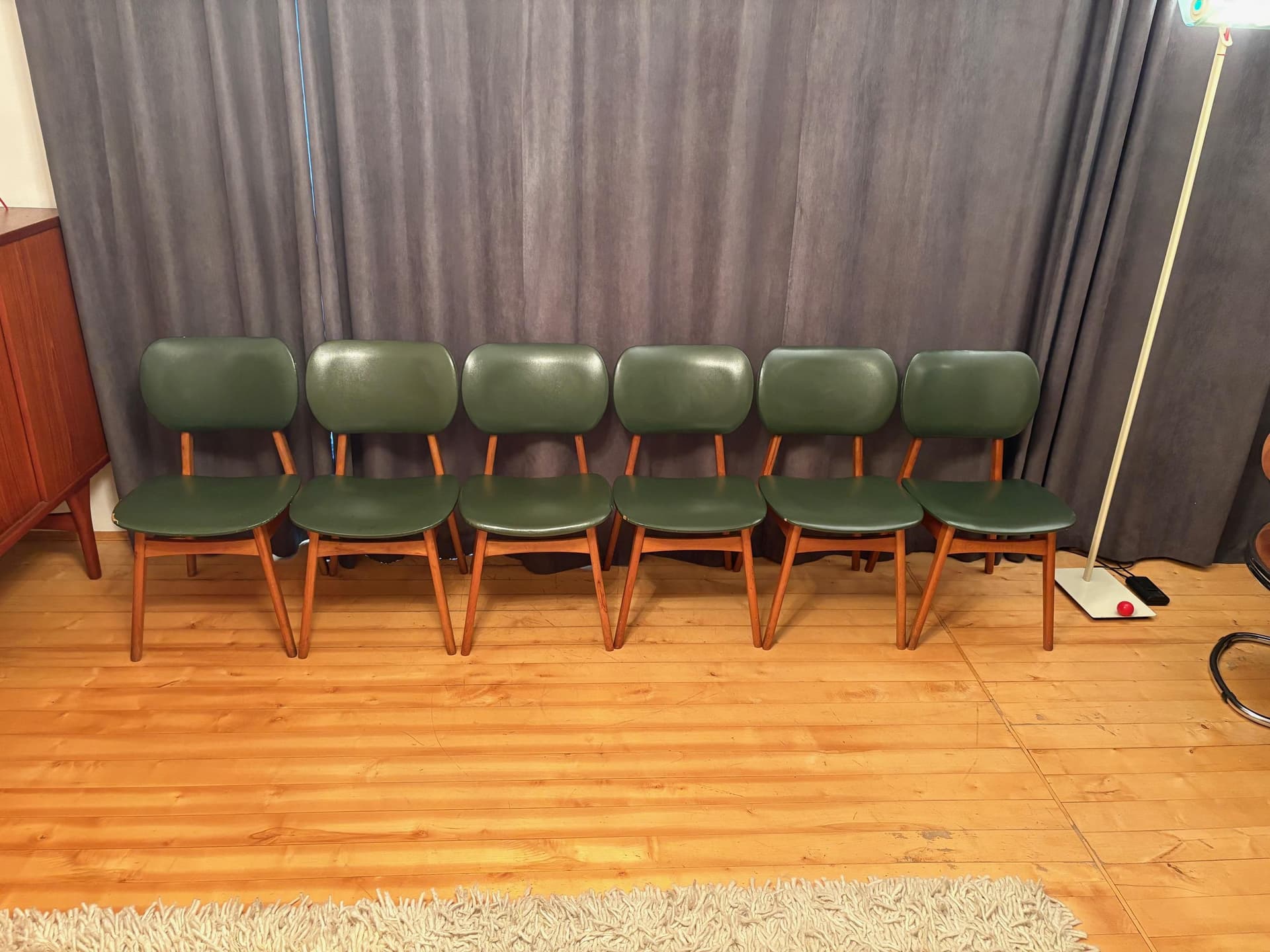 Set of six chairs, olive, beech, Germany, 1960s. - 79539