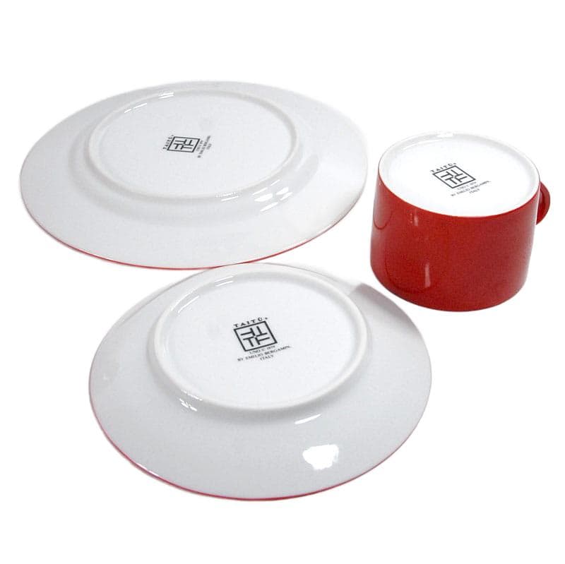 Czerwony zestaw filiżanek i spodków, proj. E. Bergamin dla Taitu, Włochy, lata 80/90 - 5621