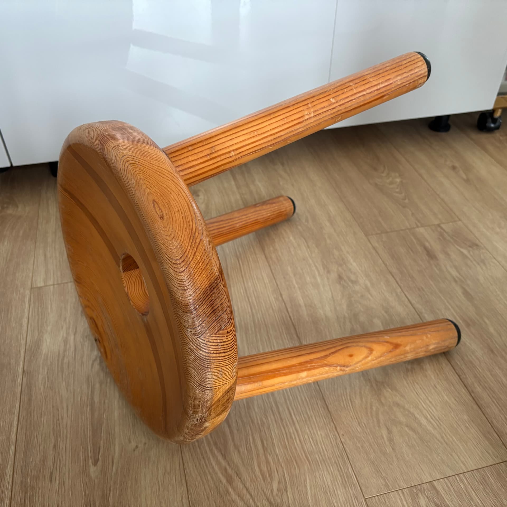 Stołek Sauna G-Palli, sosna jasnobrązowa, proj. B. Gardberg, Finlandia, lata 70. - 66911