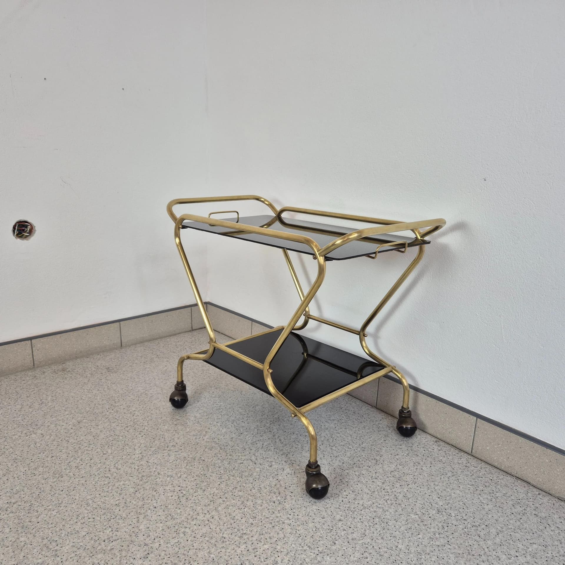 Wózek barowy Rockabilly, mosiądz czarny, Niemcy, lata 60. - 68566