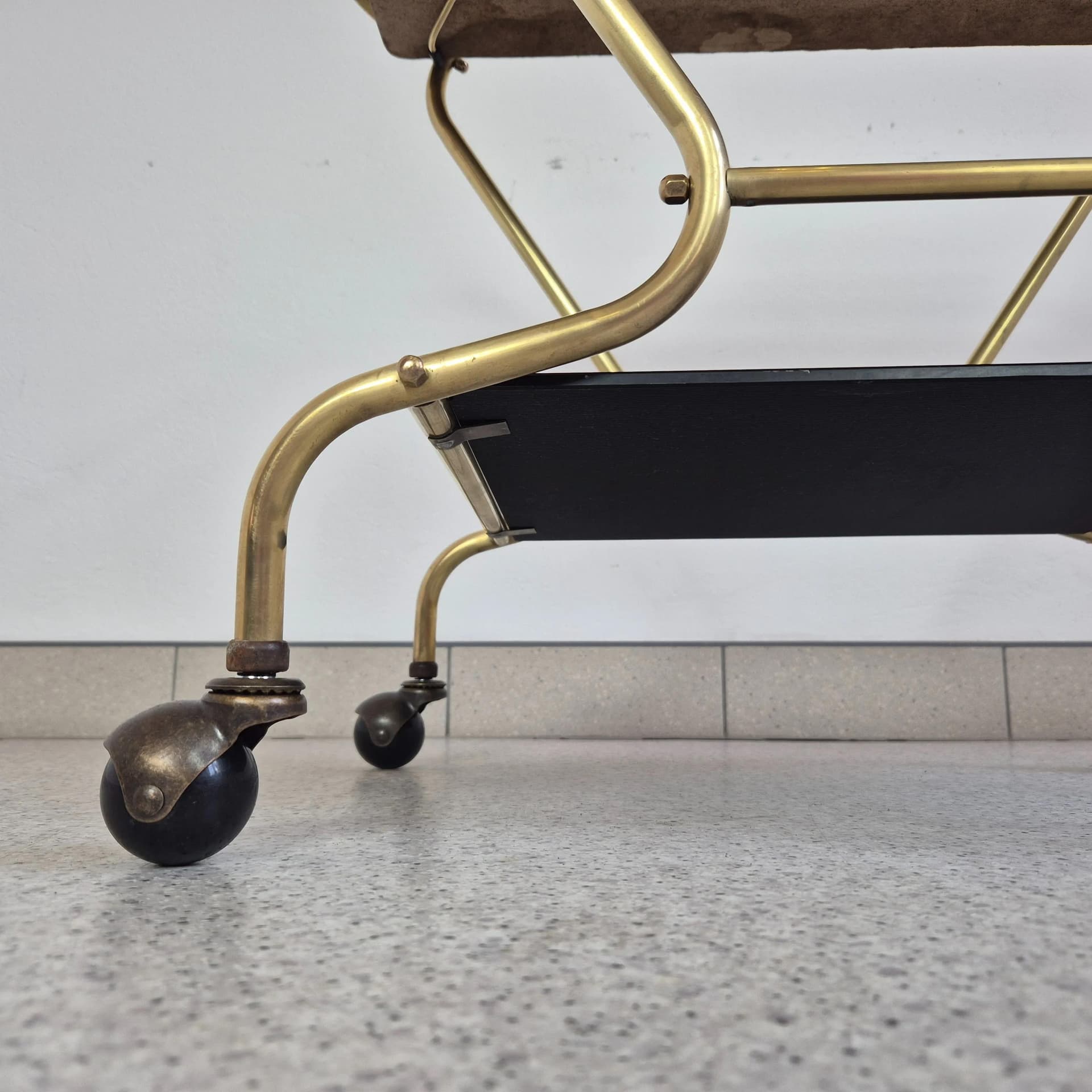 Wózek barowy Rockabilly, mosiądz czarny, Niemcy, lata 60. - 68562