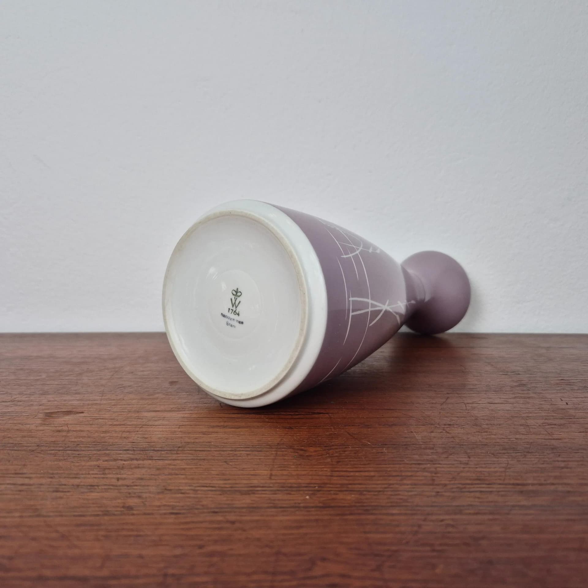 Fioletowo-biały porcelanowy wazon, Wallendorf, Niemcy, lata 60. - 68728