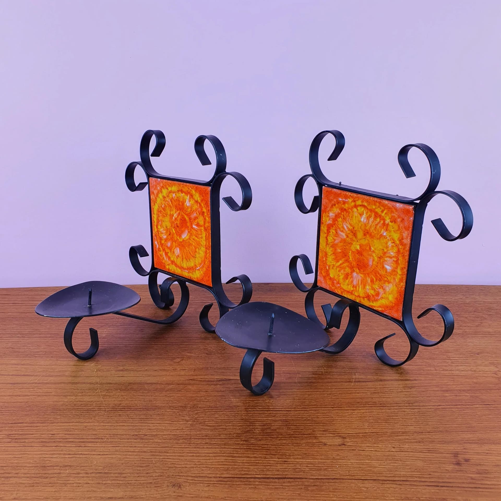 Para świeczników ściennych, ceramika pomarańczowa, metal czarny, Dania, lata 60. - 68671