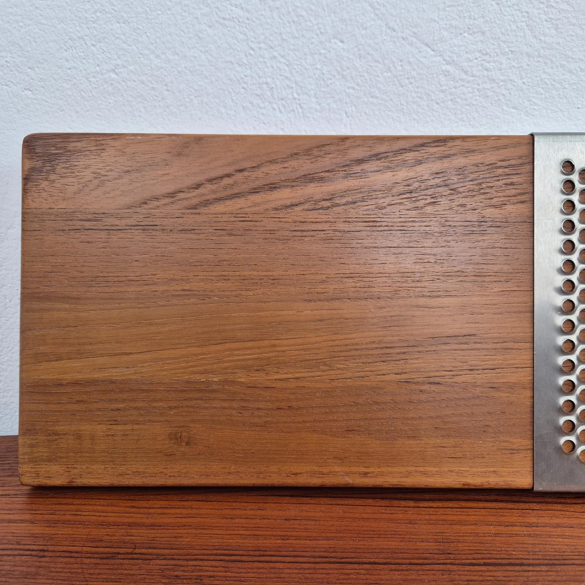 Ham carving board with knife, teak, by R. Nissen, Bodum, Denmark, 1970s. - 69326