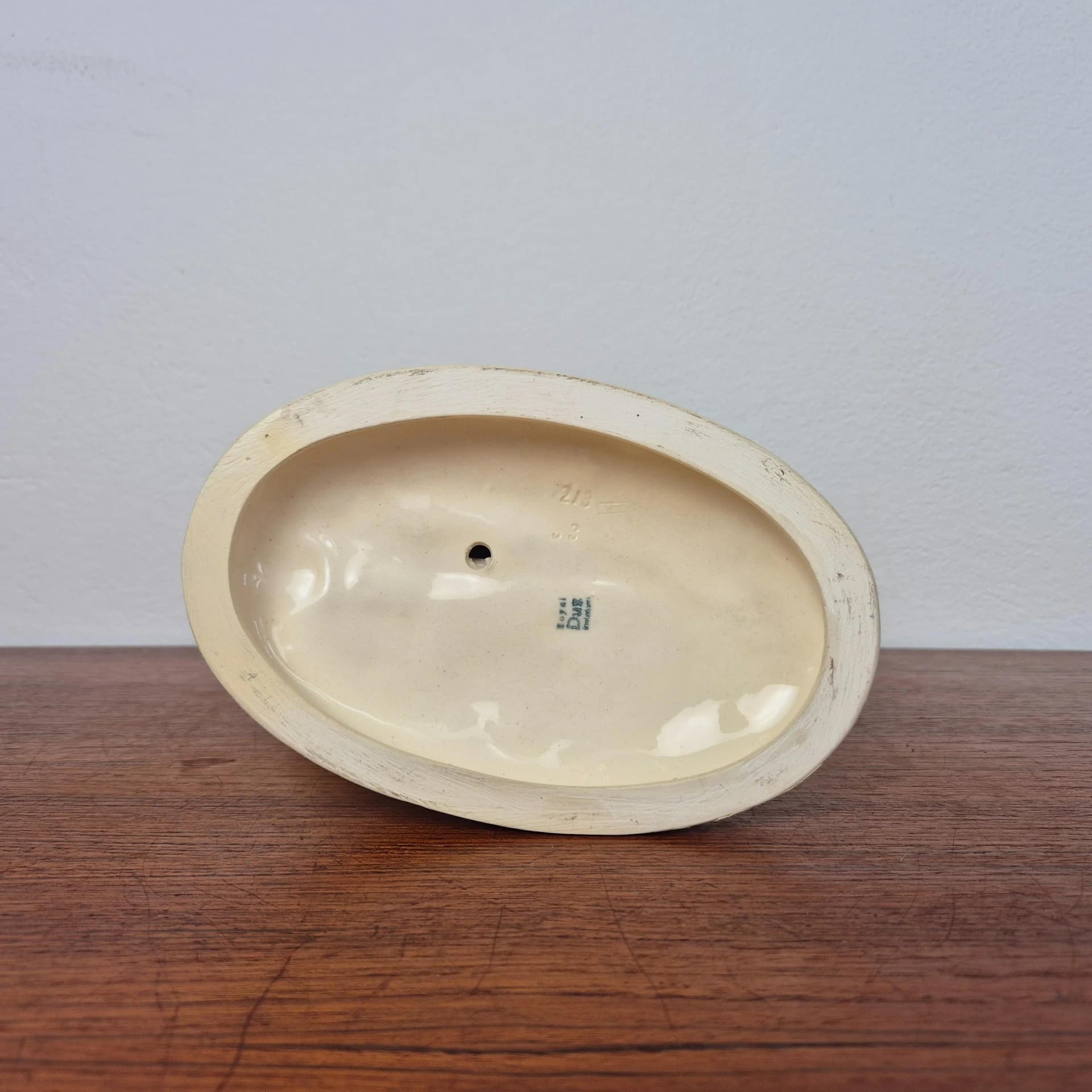 Figura akt kobiecy, beżowy, porcelana, proj. E. Storbach, Royal Dux, Czechosłowacja, lata 30. - 69068