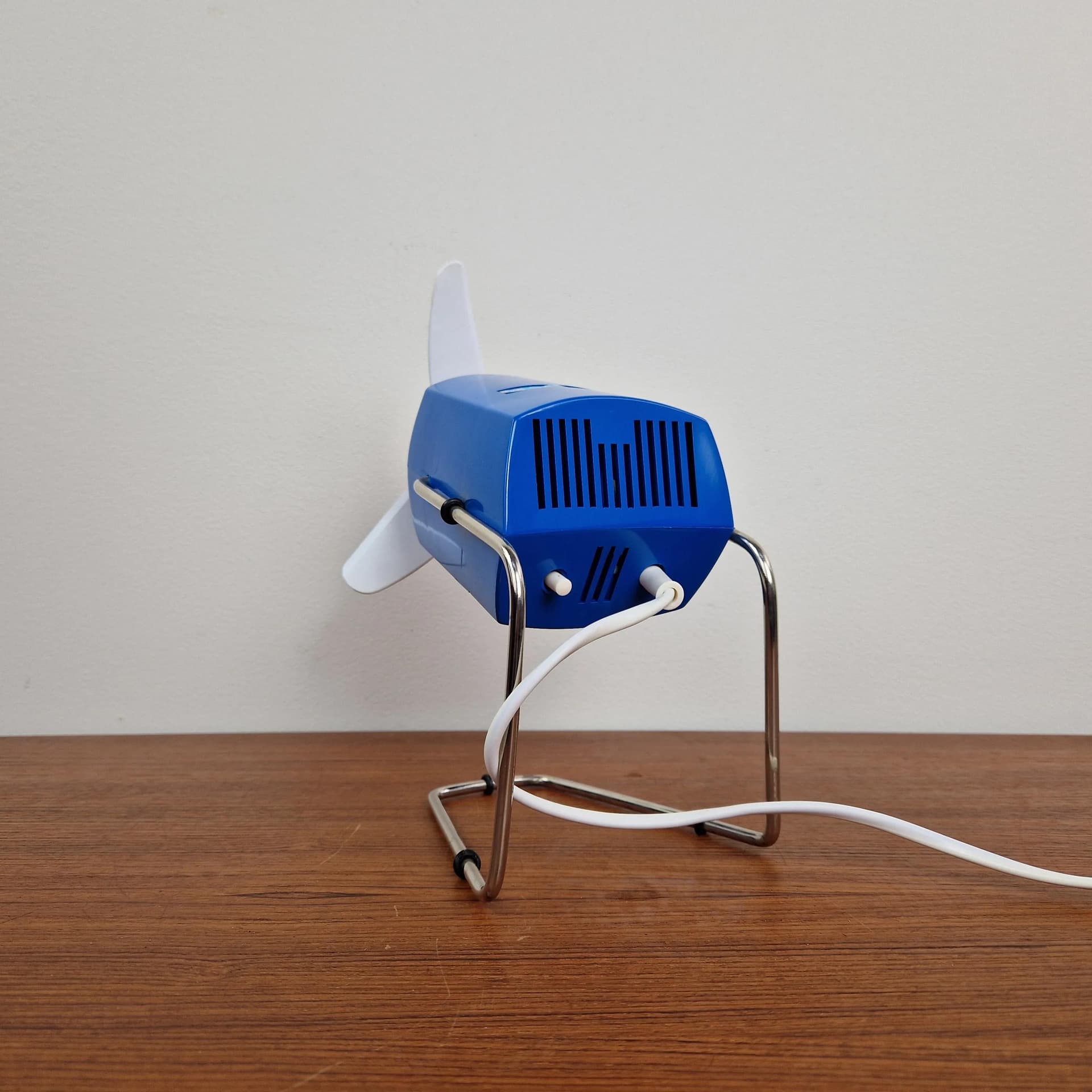 Desk fan, navy blue, plastic chrome, Severin, Germany, 1980s. - 68941