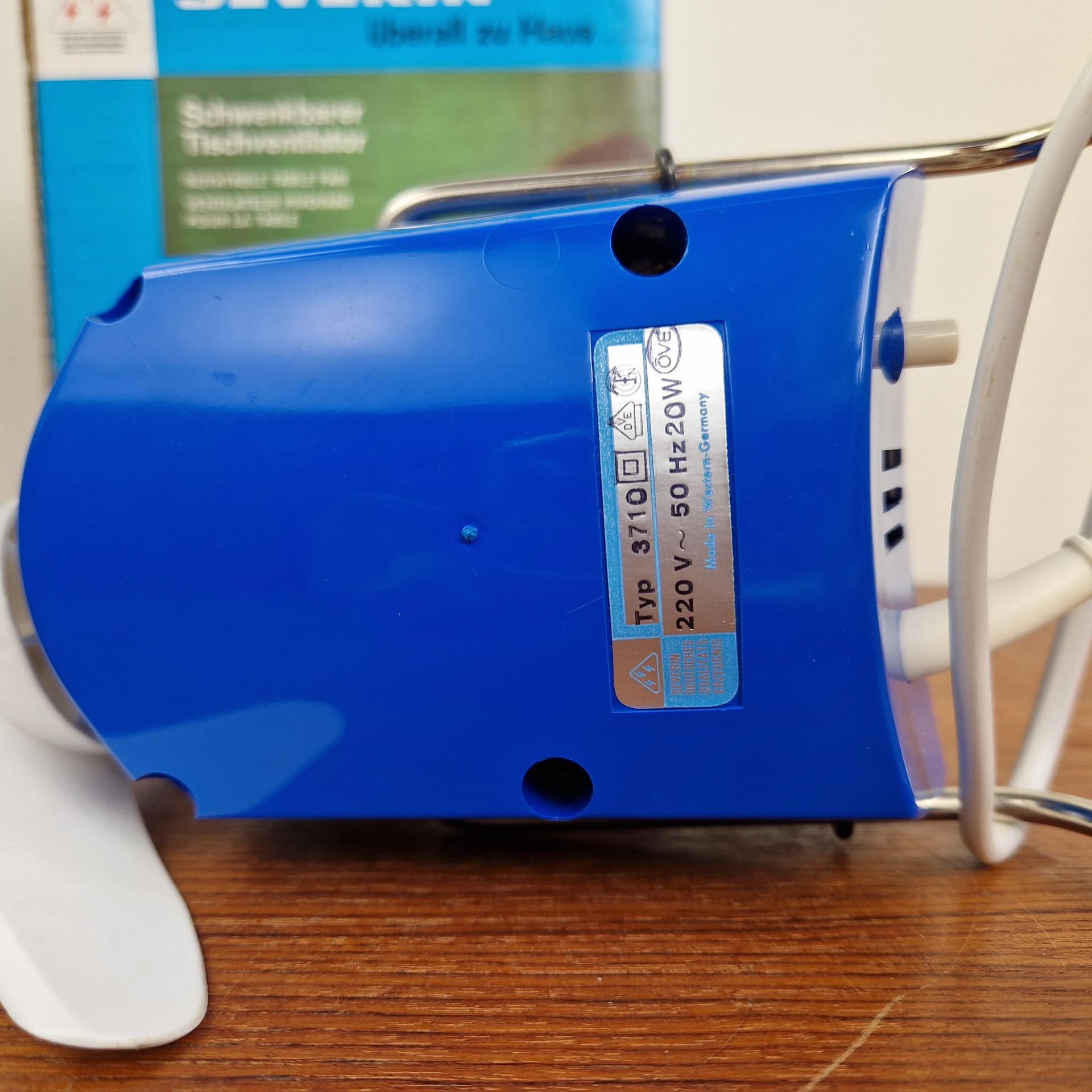 Desk fan, navy blue, plastic chrome, Severin, Germany, 1980s. - 68945