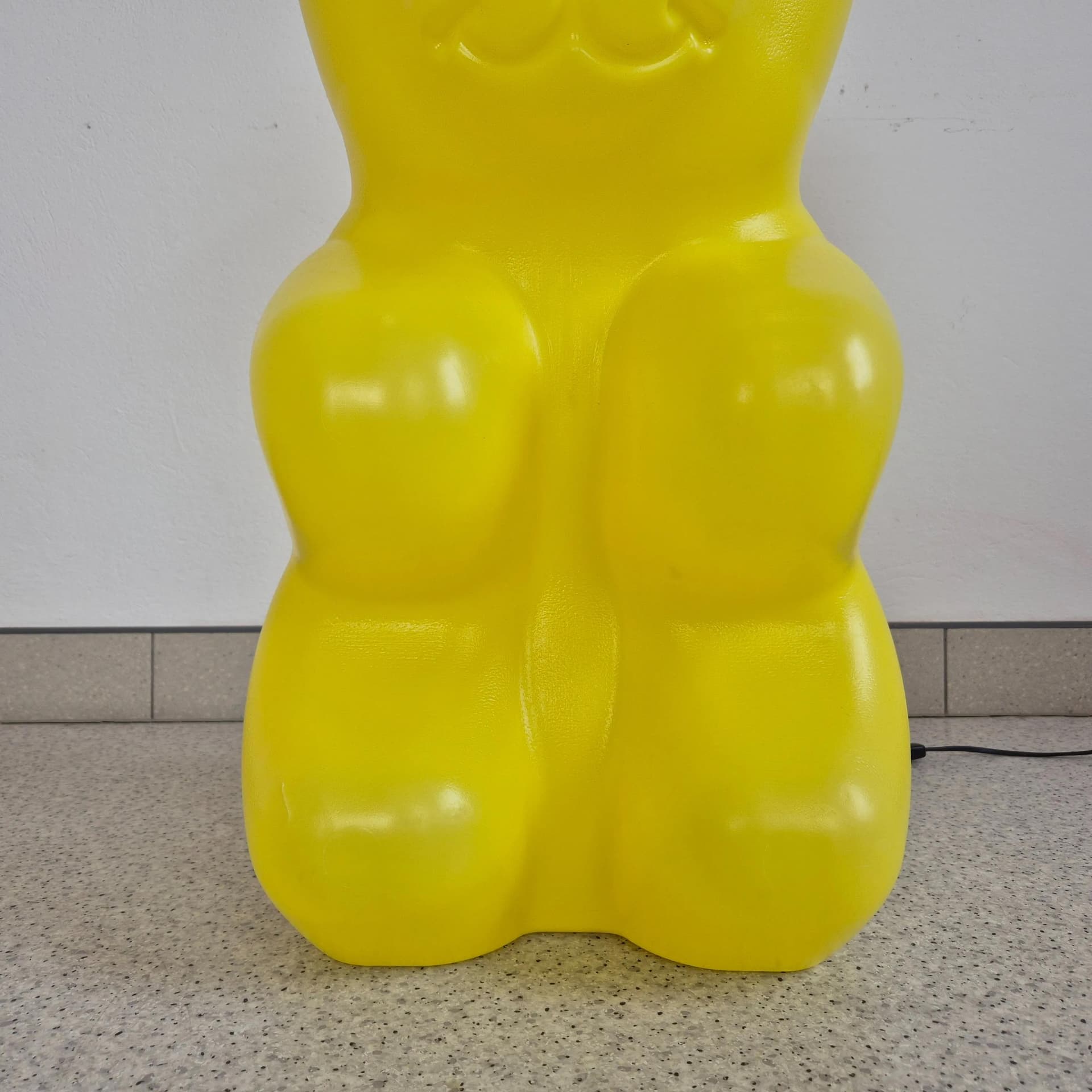 Lampa podłogowa miś Haribo, cytrynowy, plastik, Niemcy, lata 80. - 68935