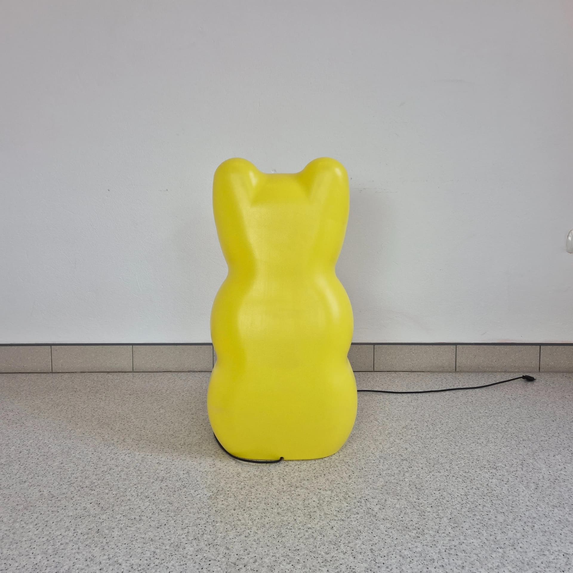 Lampa podłogowa miś Haribo, cytrynowy, plastik, Niemcy, lata 80. - 68933