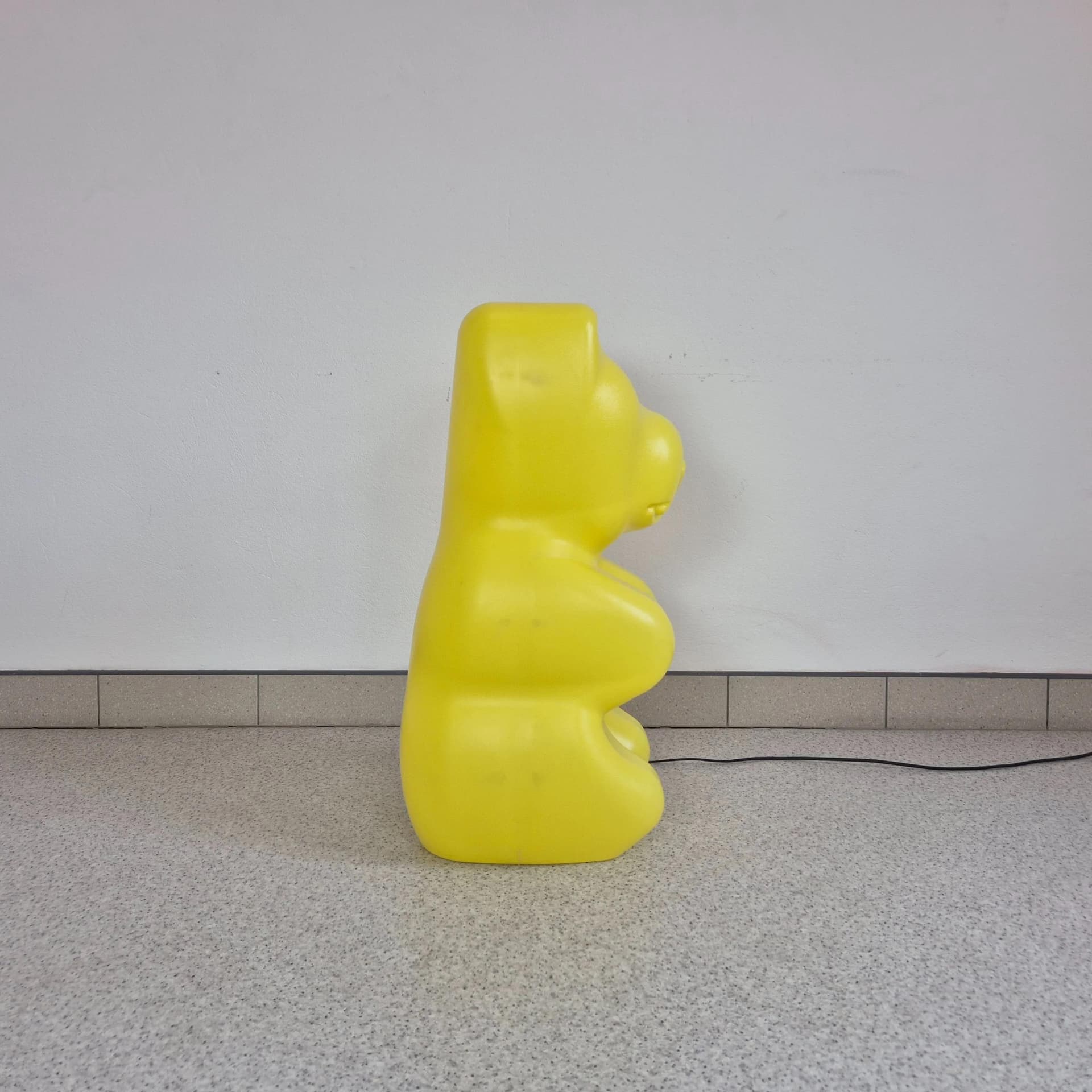 Lampa podłogowa miś Haribo, cytrynowy, plastik, Niemcy, lata 80. - 68931