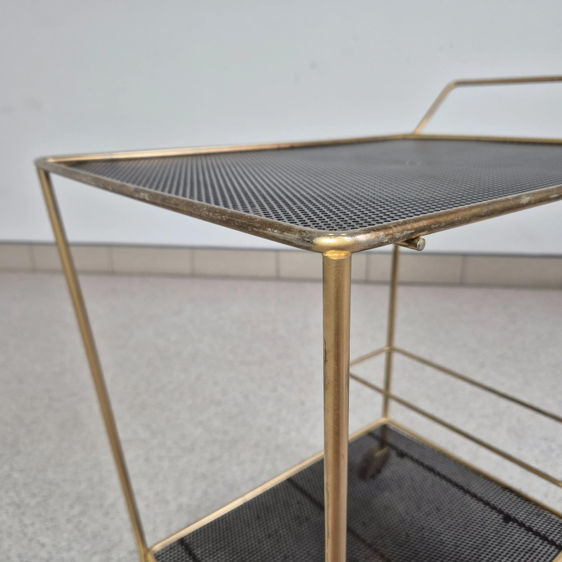 Bar cart, golden, metal, France, 1950s. - 68922