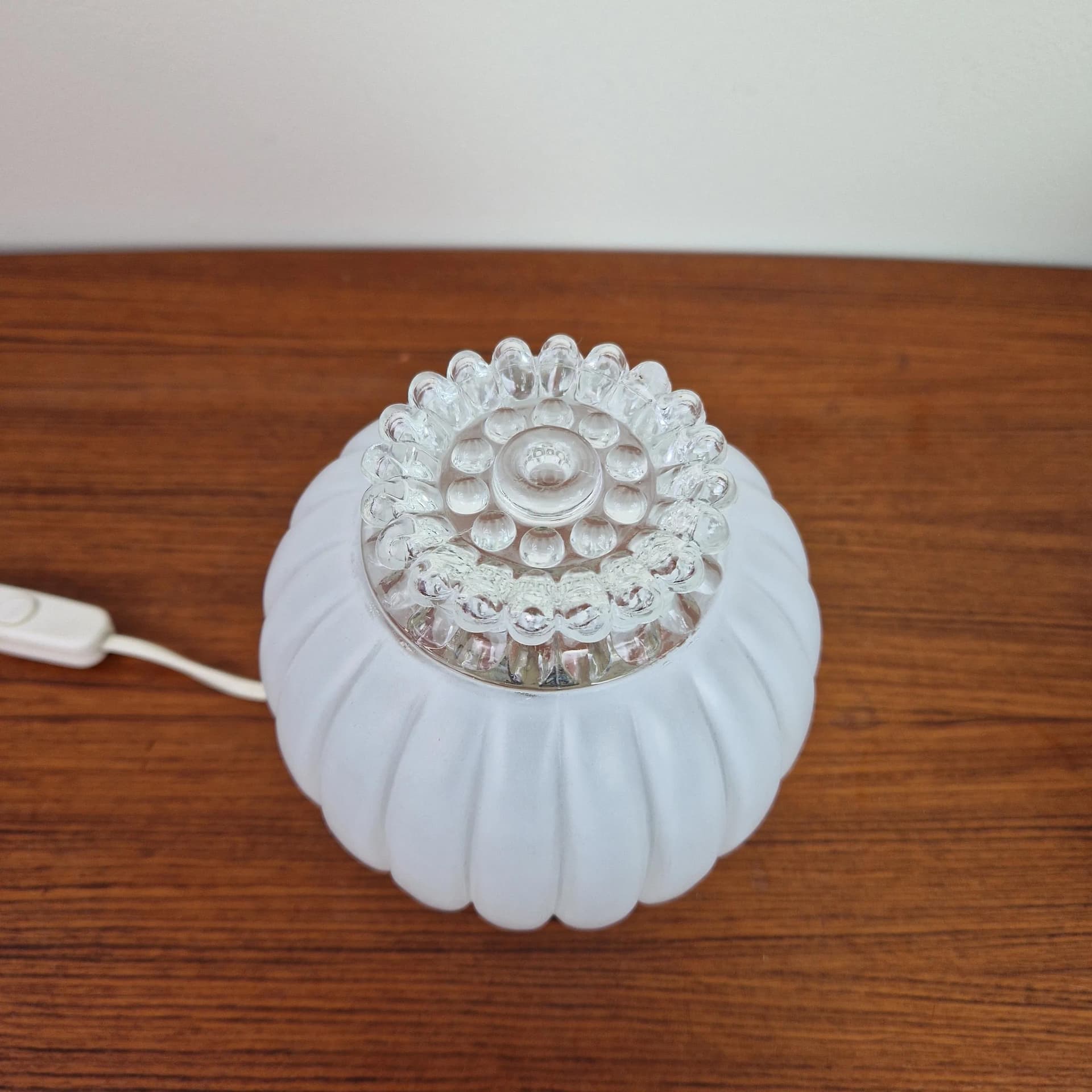 Para lampek nocnych, szkło białe, Niemcy, lata 60. - 68850