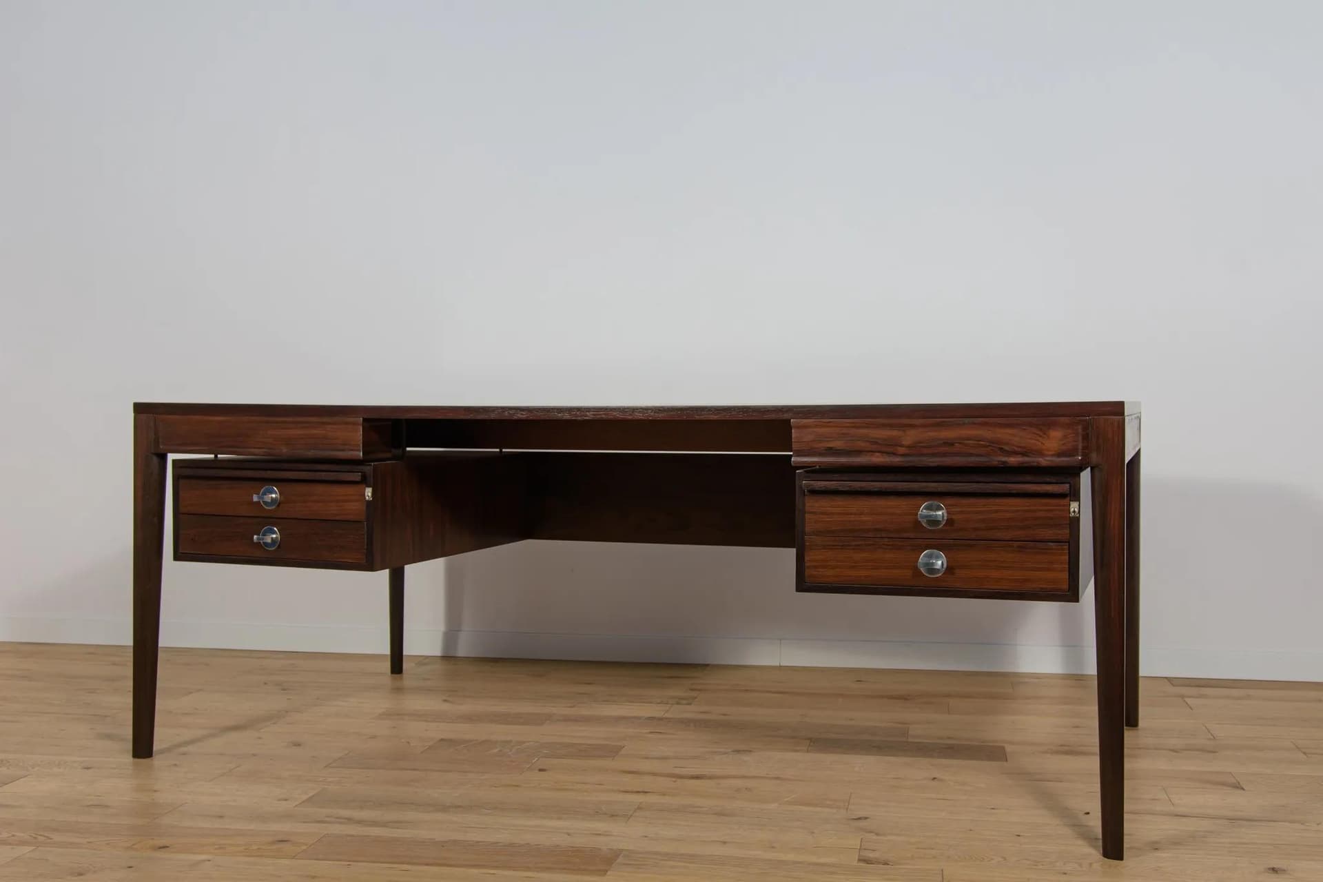 Desk Diplomat FD-951, brown rosewood, by F. Juhl, France & Son, Denmark, 1960s. - 72067