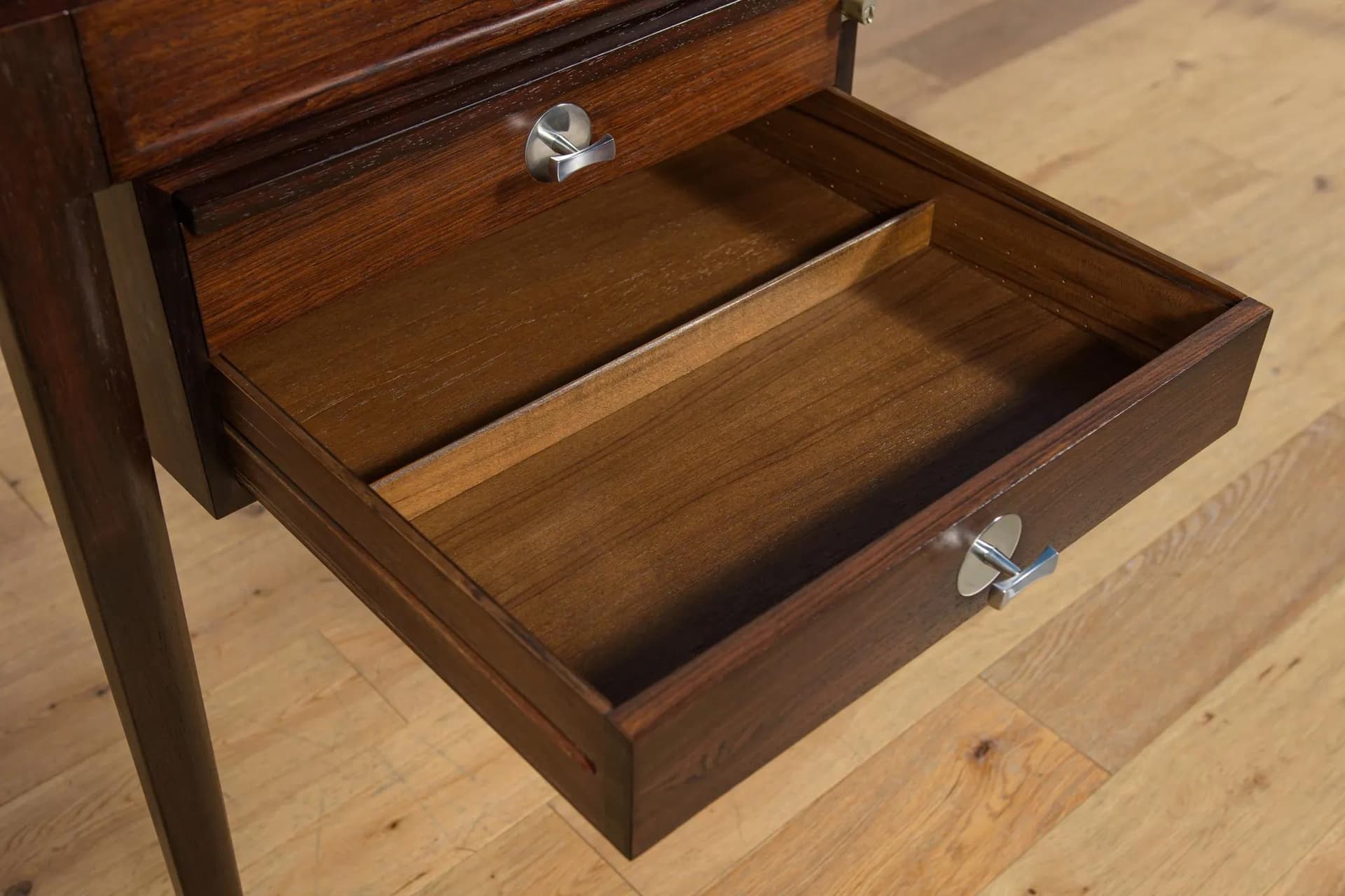 Desk Diplomat FD-951, brown rosewood, by F. Juhl, France & Son, Denmark, 1960s. - 72071