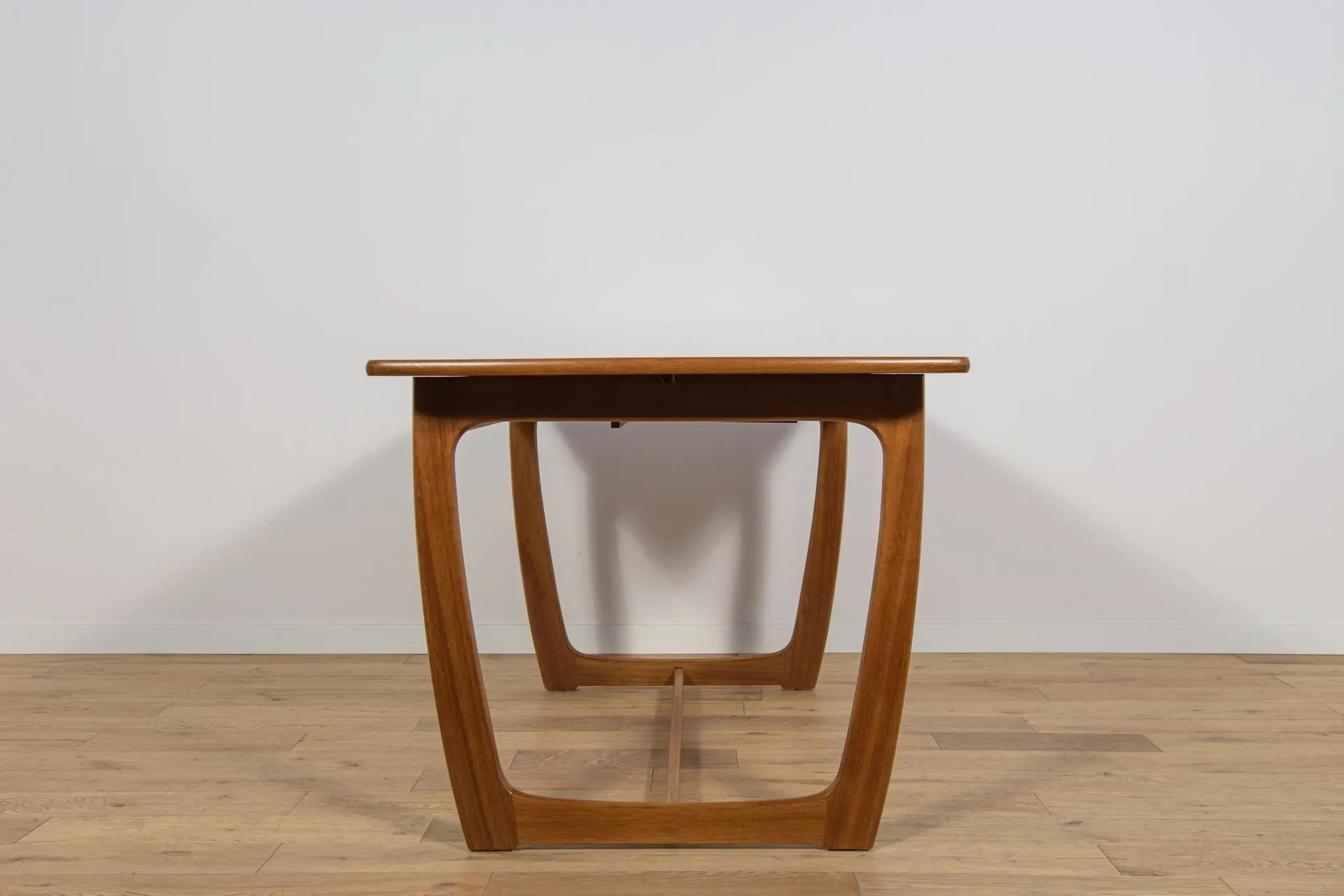 Extendable dining table, brown teak, G-Plan, United Kingdom, 1960s. - 71902
