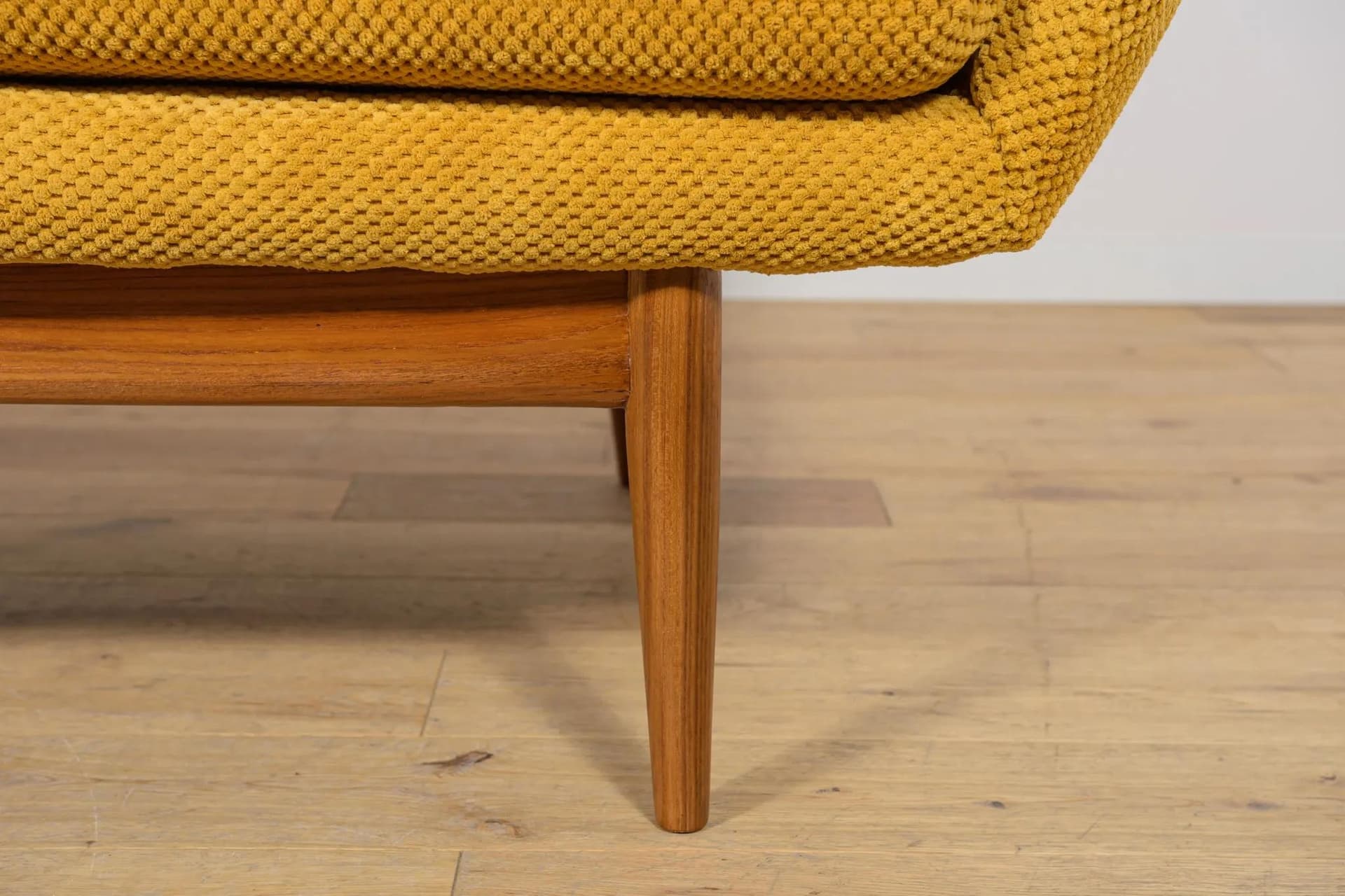 Sofa trzyosobowa, żółta, wełna, teak, proj. G. Berg, Norwegia, lata 60. - 71892