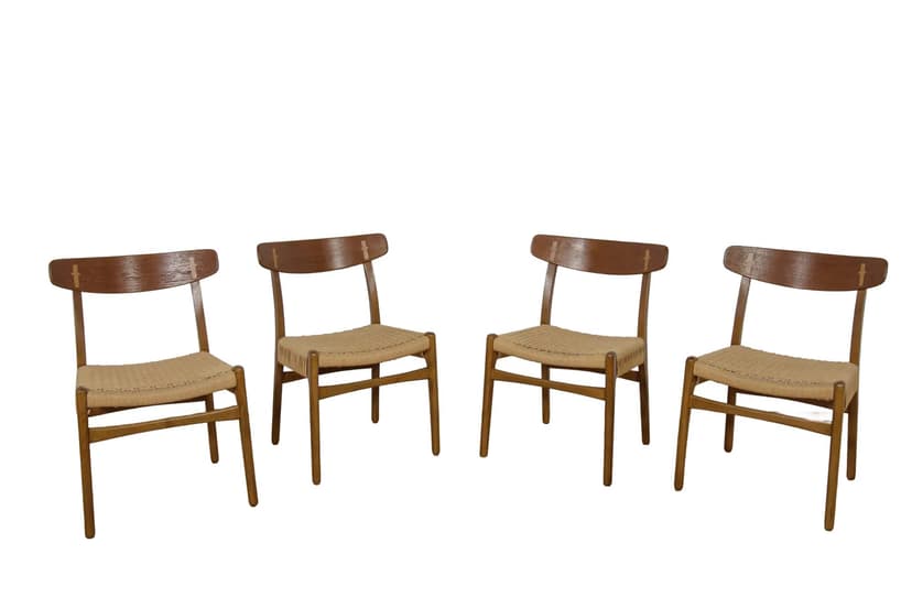 Komplet czterech krzeseł CH23, teak brązowy, proj. H.J. Wegner, Carl Hansen & Søn, Dania, lata 60.