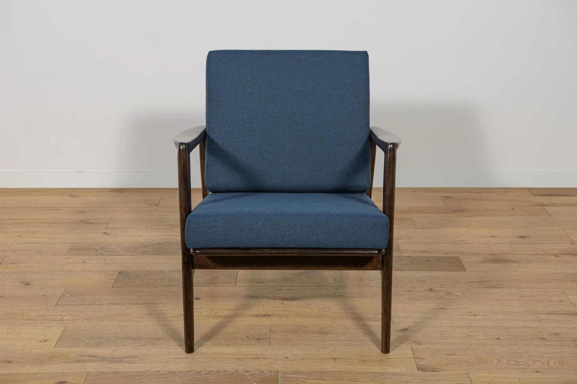 Para foteli 300-139, granatowy, buk palisander, Swarzędzka Fabryka Mebli, Polska, lata 60. - 71694