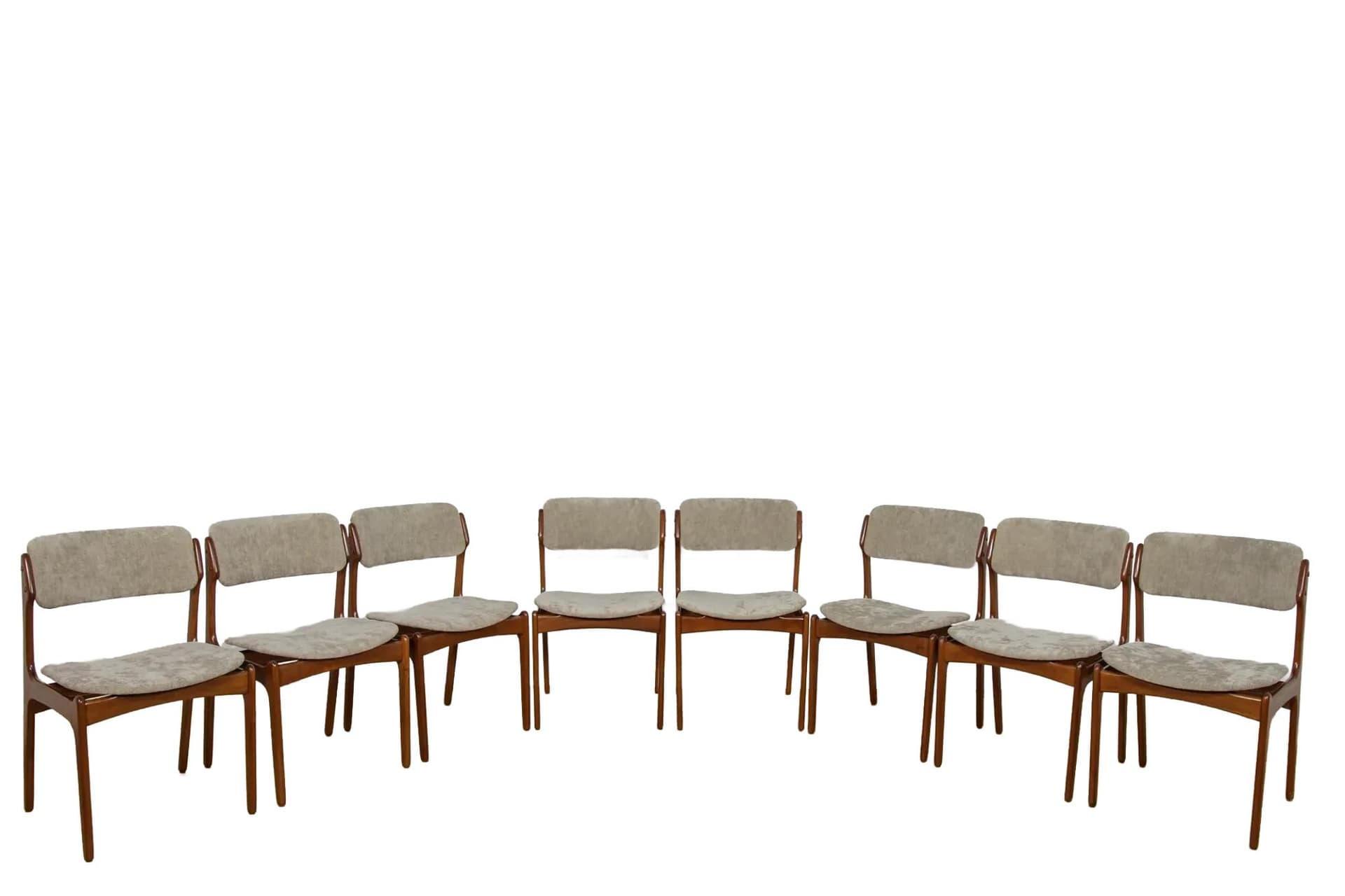 Komplet ośmiu krzeseł model 49, teak szary, proj. E. Buch, Dania, lata 60.