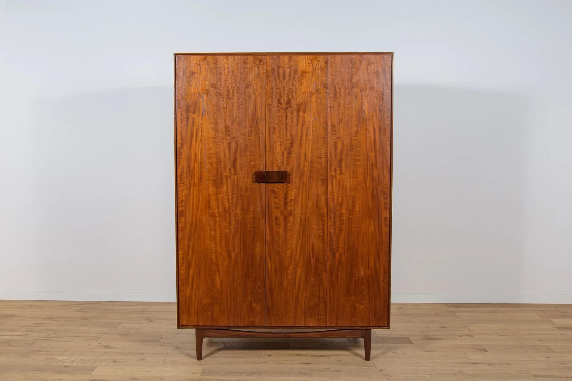 Three-door wardrobe, dark brown teak, by I. Kofod-Larsen, G-Plan, United Kingdom, 1960s. - 71551