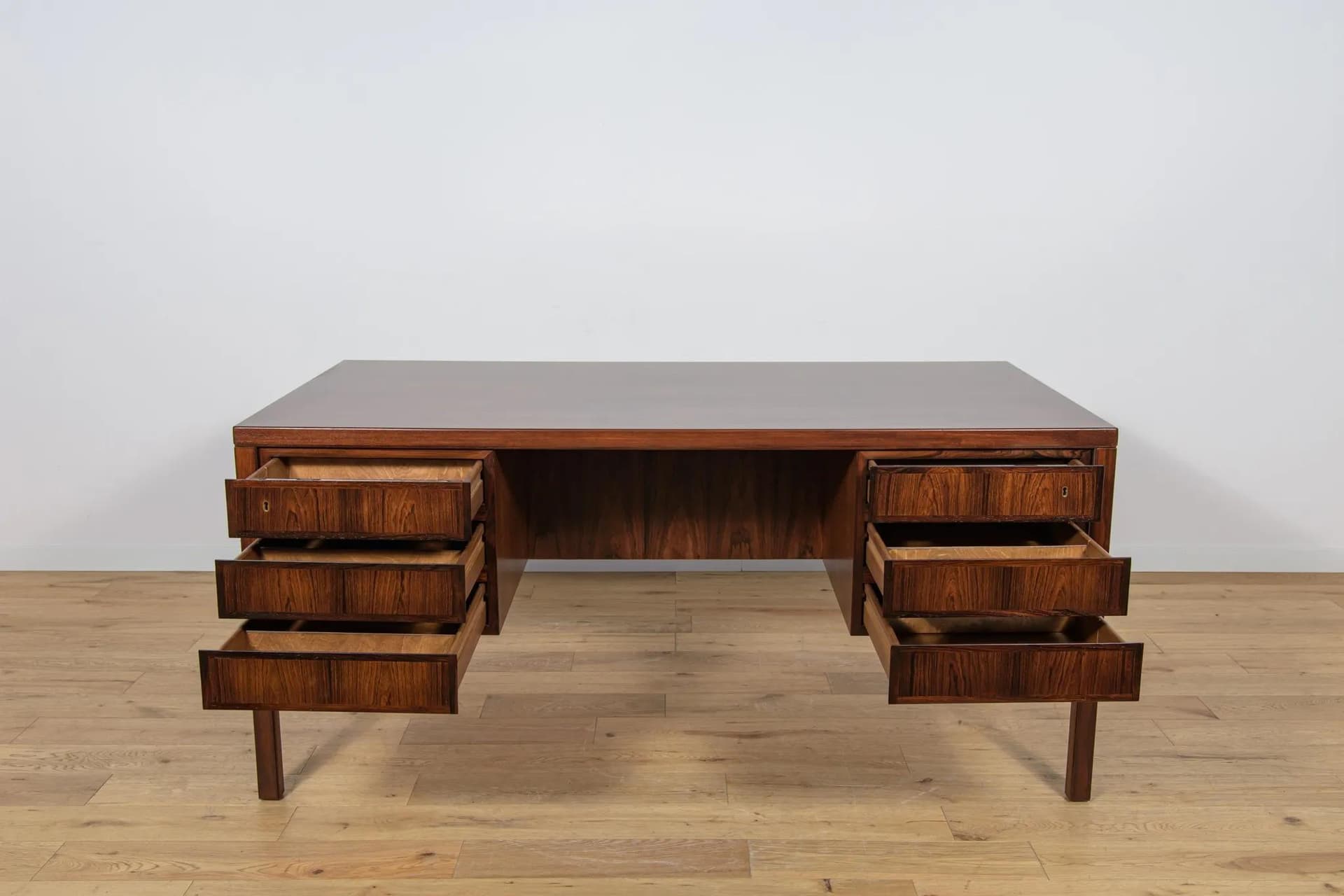 Freestanding desk model 77, rosewood dark brown, Denmark, 1960s. - 71500