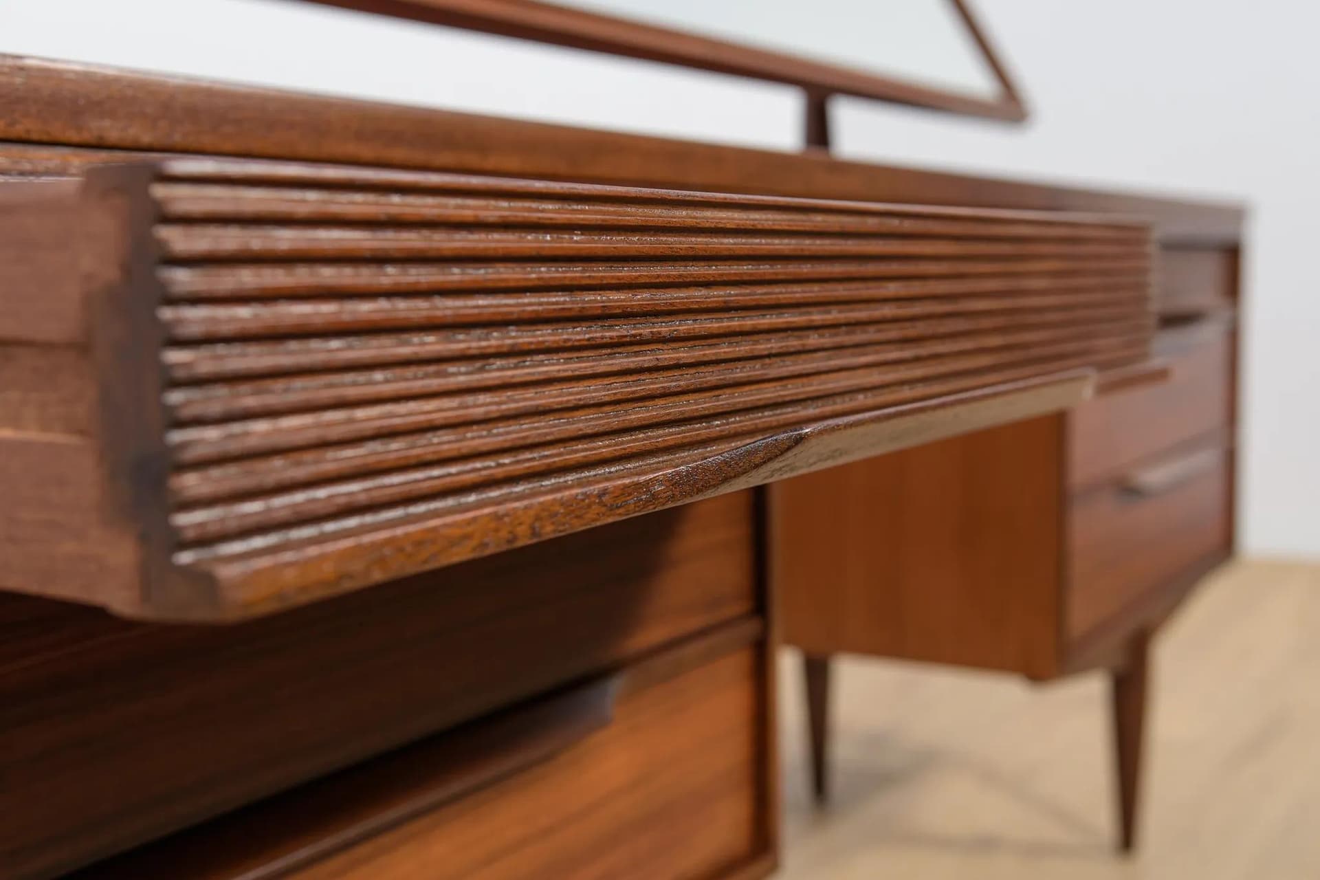 Toaletka z taboretem, teak brąz ciemny, White & Newton, Wielka Brytania, lata 60. - 71447