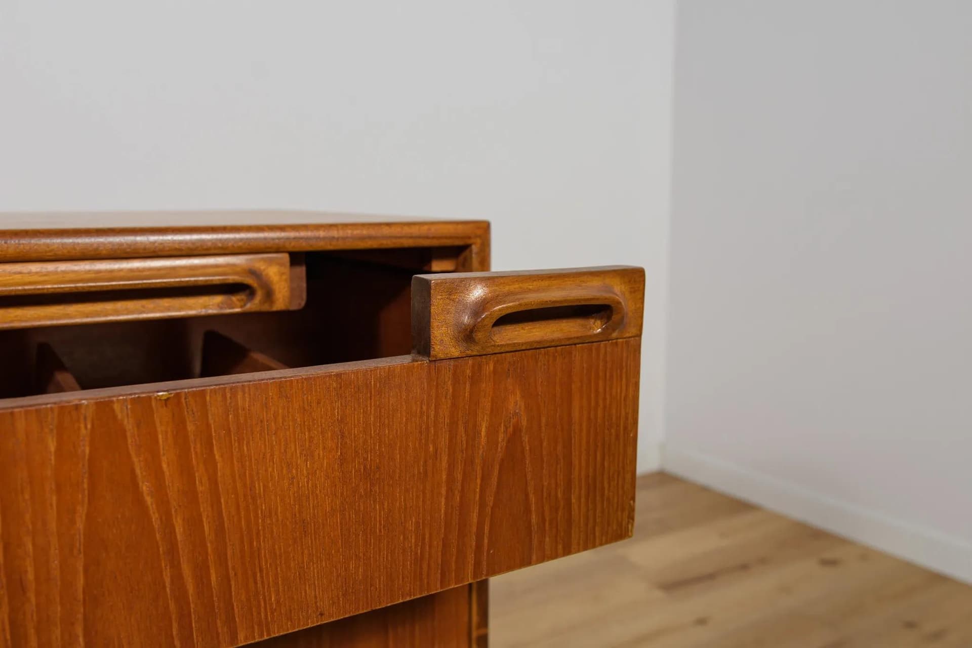 Komoda, teak brązowy, McIntosh, Wielka Brytania, lata 60. - 71259