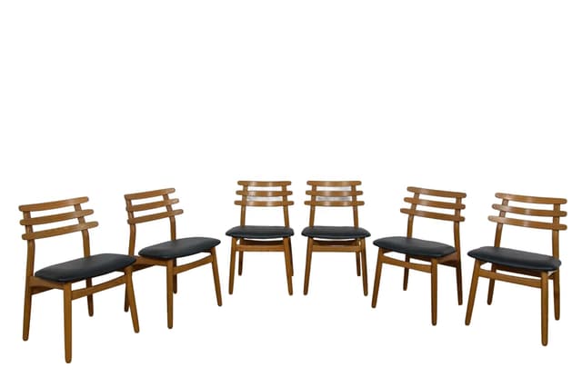Komplet sześciu krzeseł, dąb brązowy, skóra czarna, proj. P. Volther, Dania, lata 60. - WYMIARY