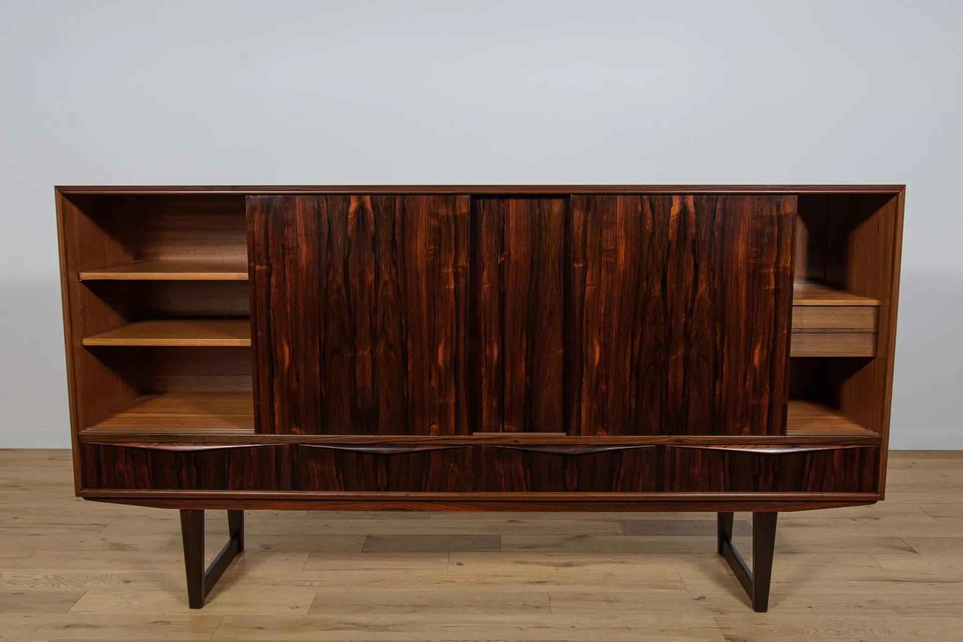 Komoda, palisander brąz ciemny, proj. E. W. Bach, Sejling Skabe, Dania, lata 60. - 71193