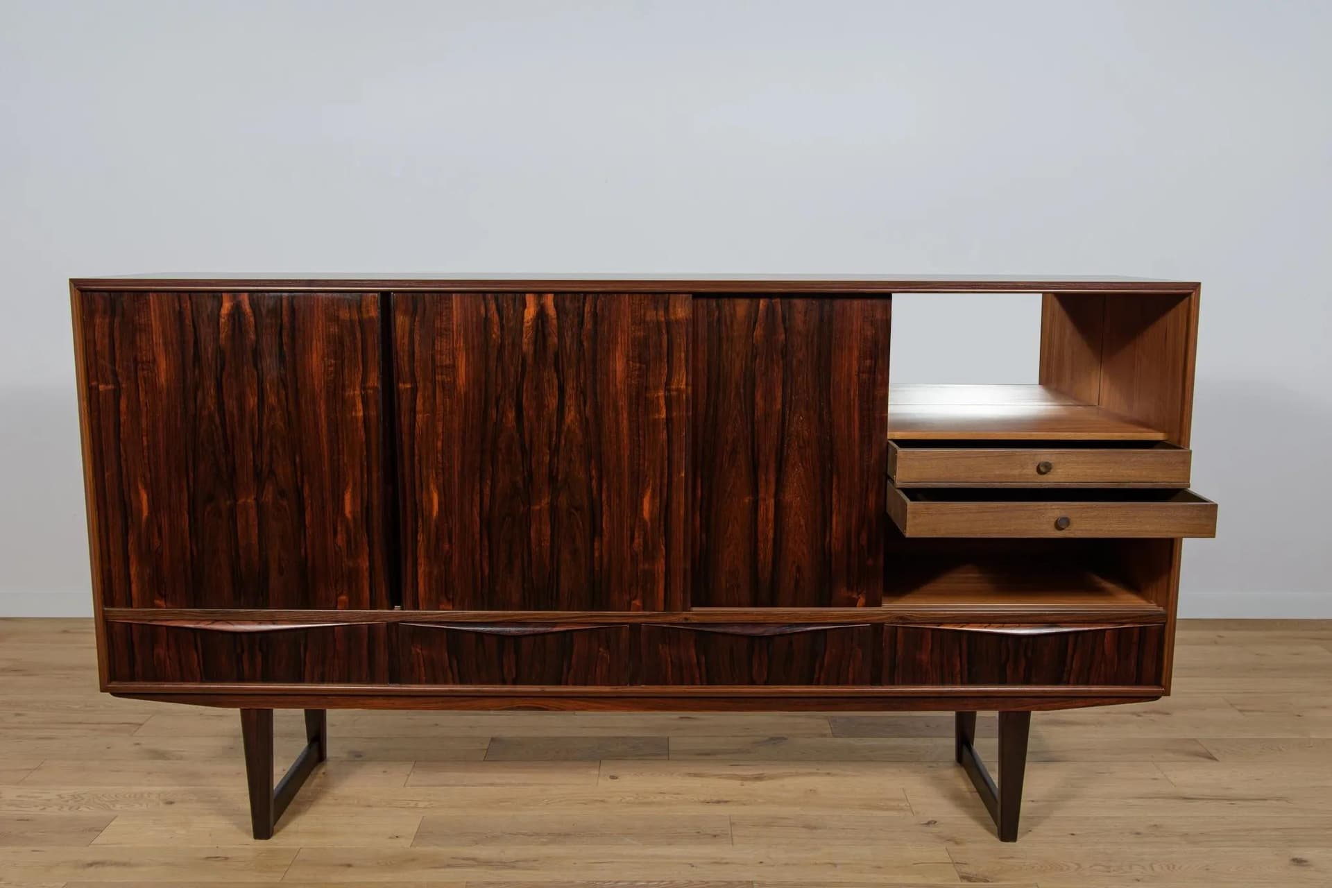 Komoda, palisander brąz ciemny, proj. E. W. Bach, Sejling Skabe, Dania, lata 60. - 71191