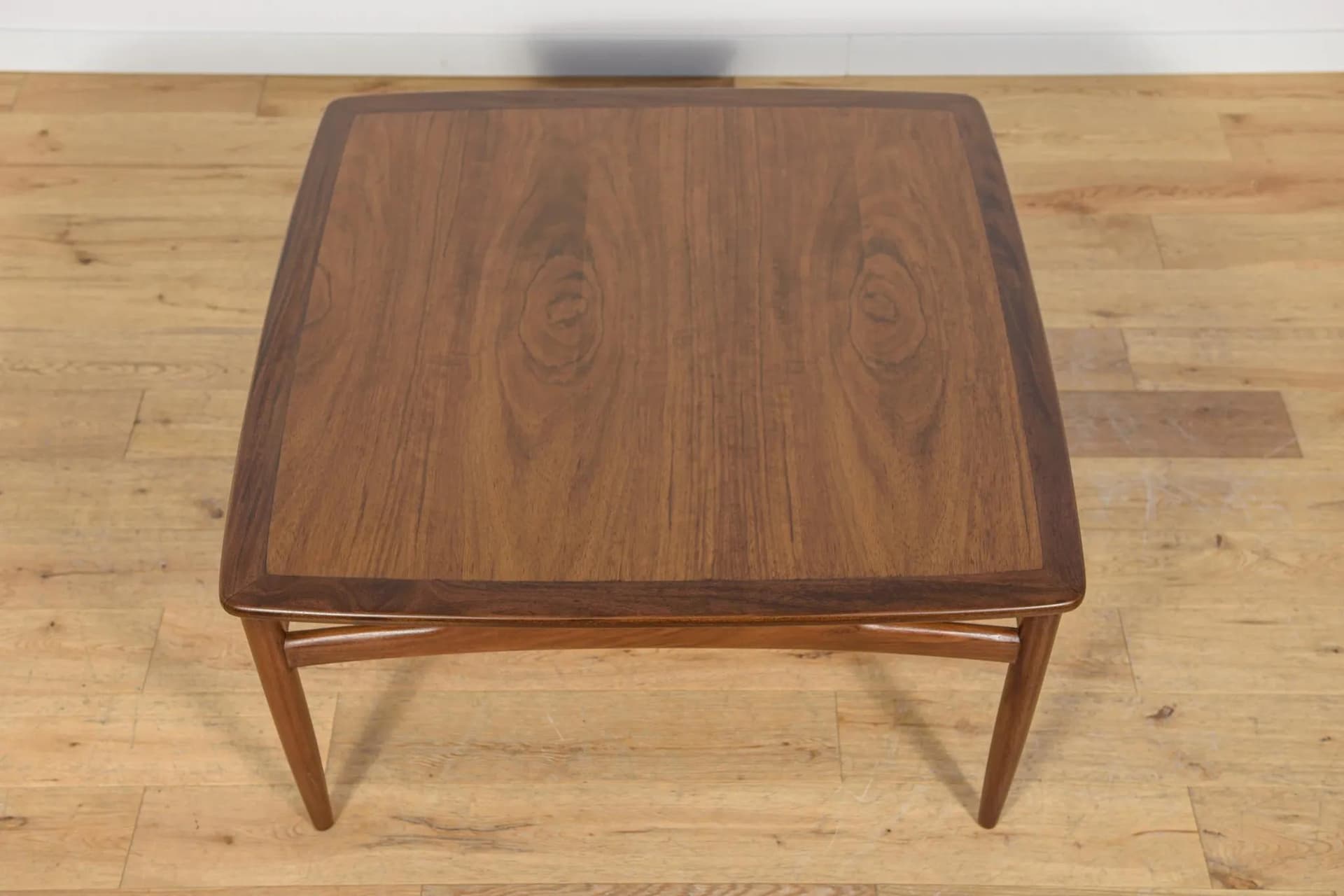 Coffee table, brown teak, G-Plan, United Kingdom, 1960s. - 71184