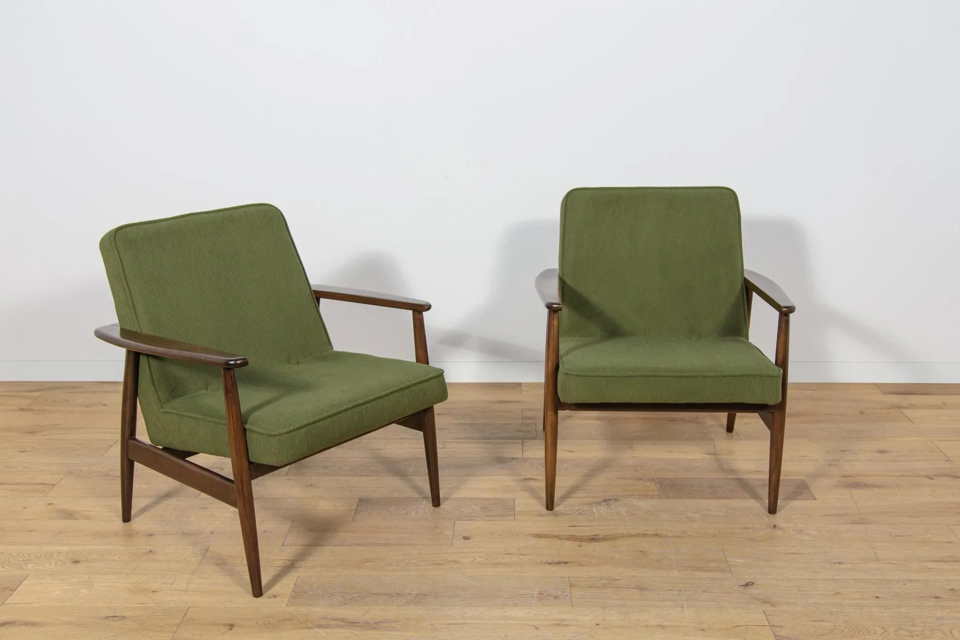 Pair of armchairs Typ 300-192, olive corduroy, rosewood-stained beech, by J. Kędziorek, Poland, 1970s. - 71112
